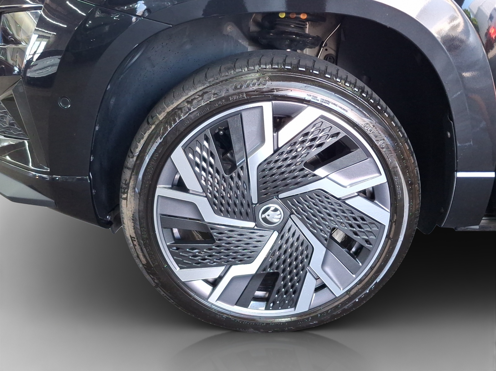 SKODA Karoq 2.0 TSI SportLine 4x4 DSG-image-14