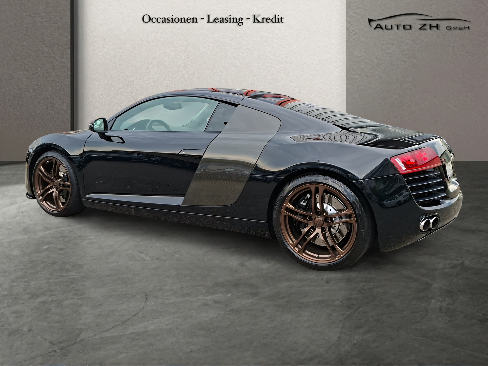 AUDI R8 Coupé 4.2-image-5