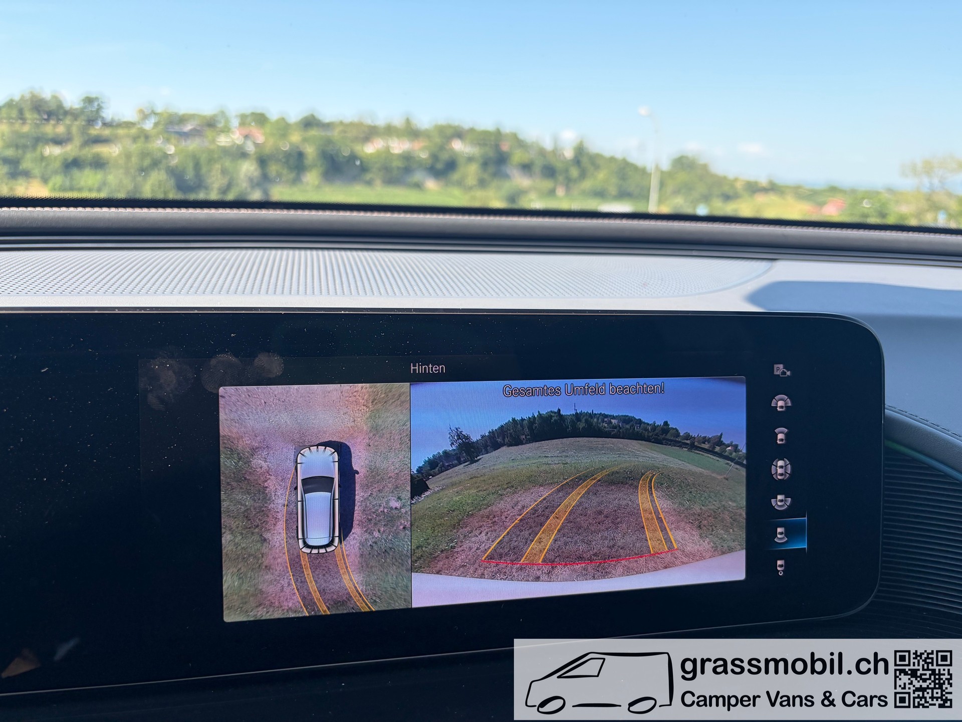 MERCEDES-BENZ EQC 400 4Matic EQ Star-image-10