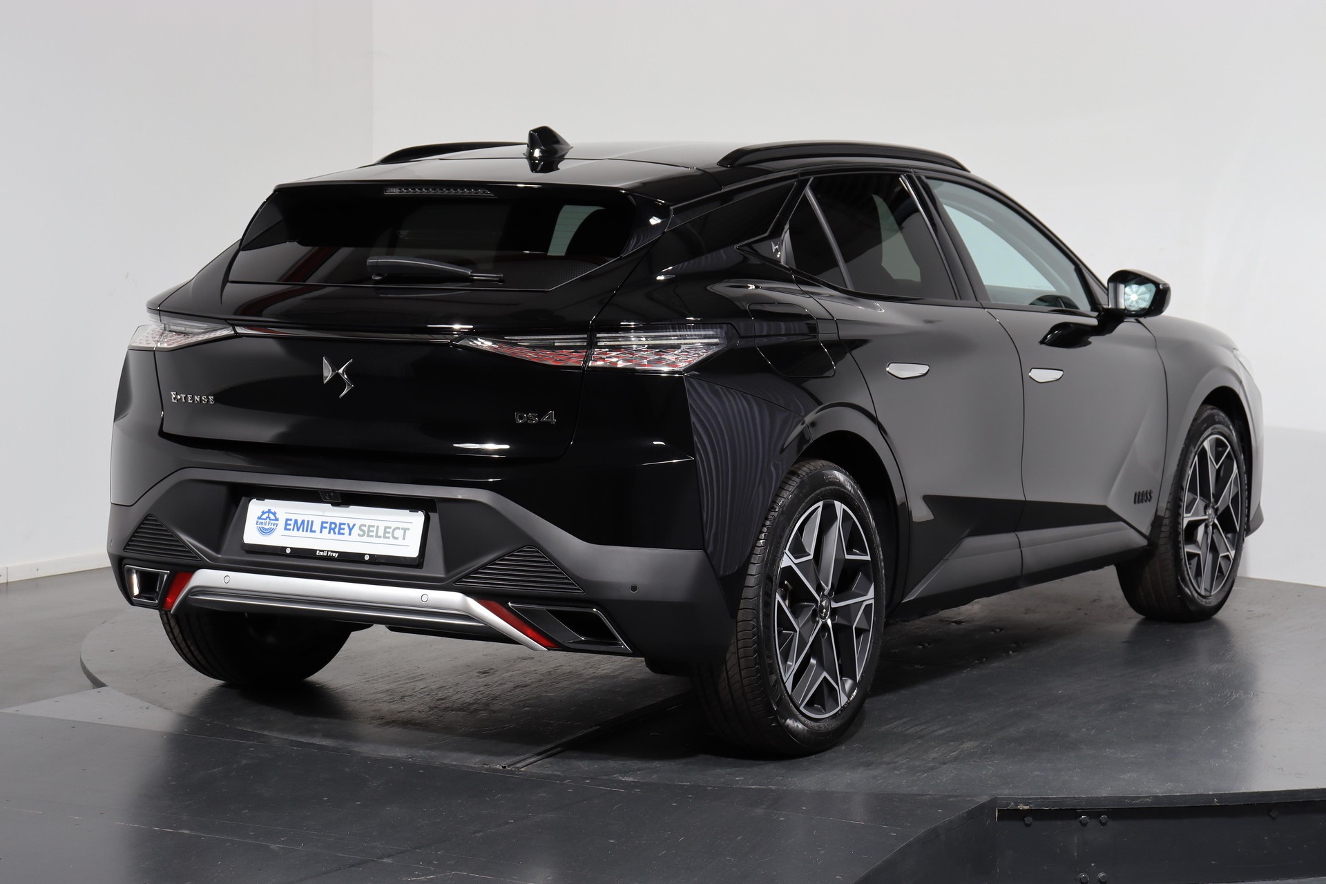 DS AUTOMOBILES 4 1.6 E-Tense Cross Rivoli-image-2