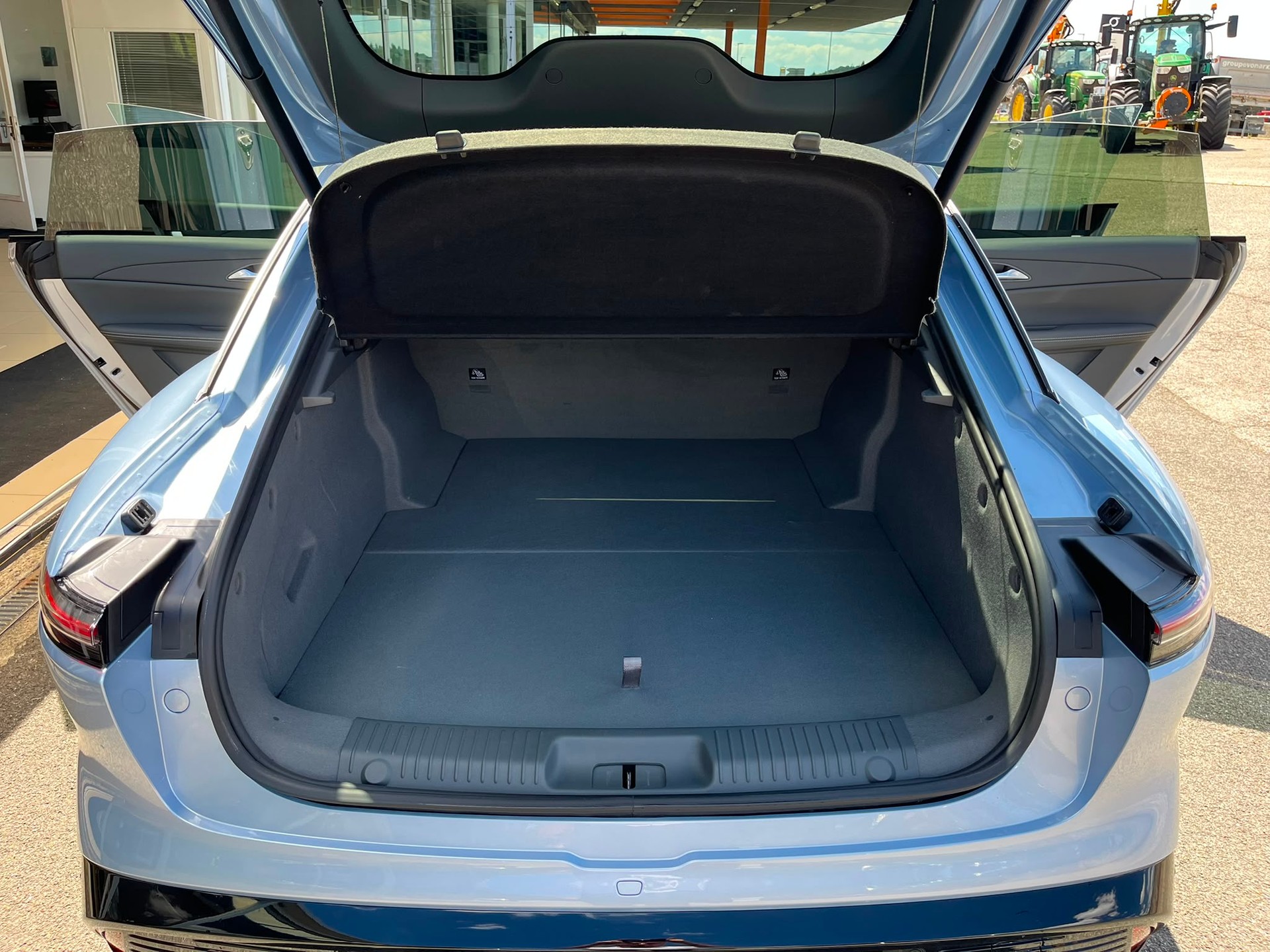 FORTHING 9 1.5T PHEV-image-11