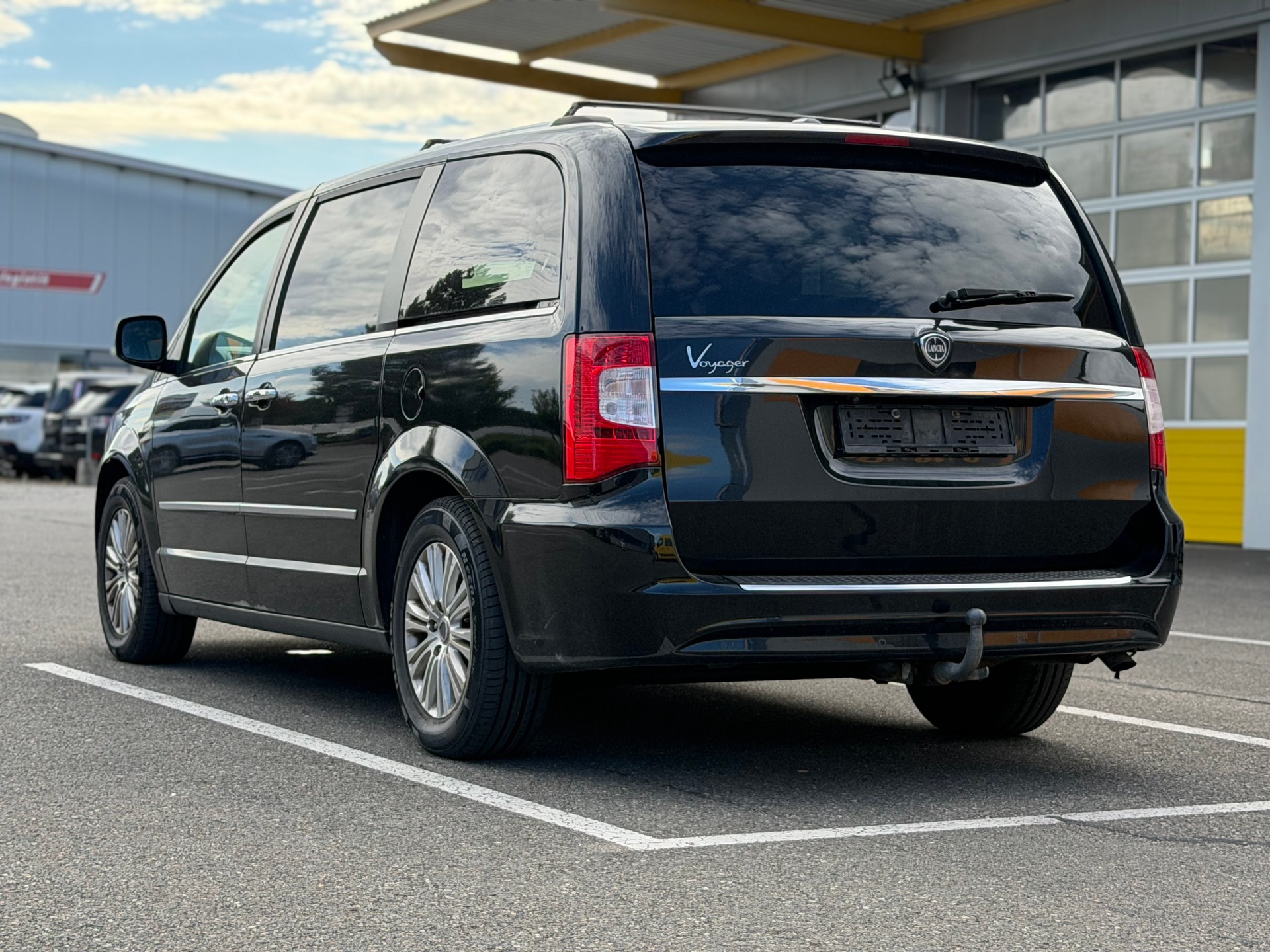 LANCIA Voyager 3.6 V6 Platinum Automatic-image-3