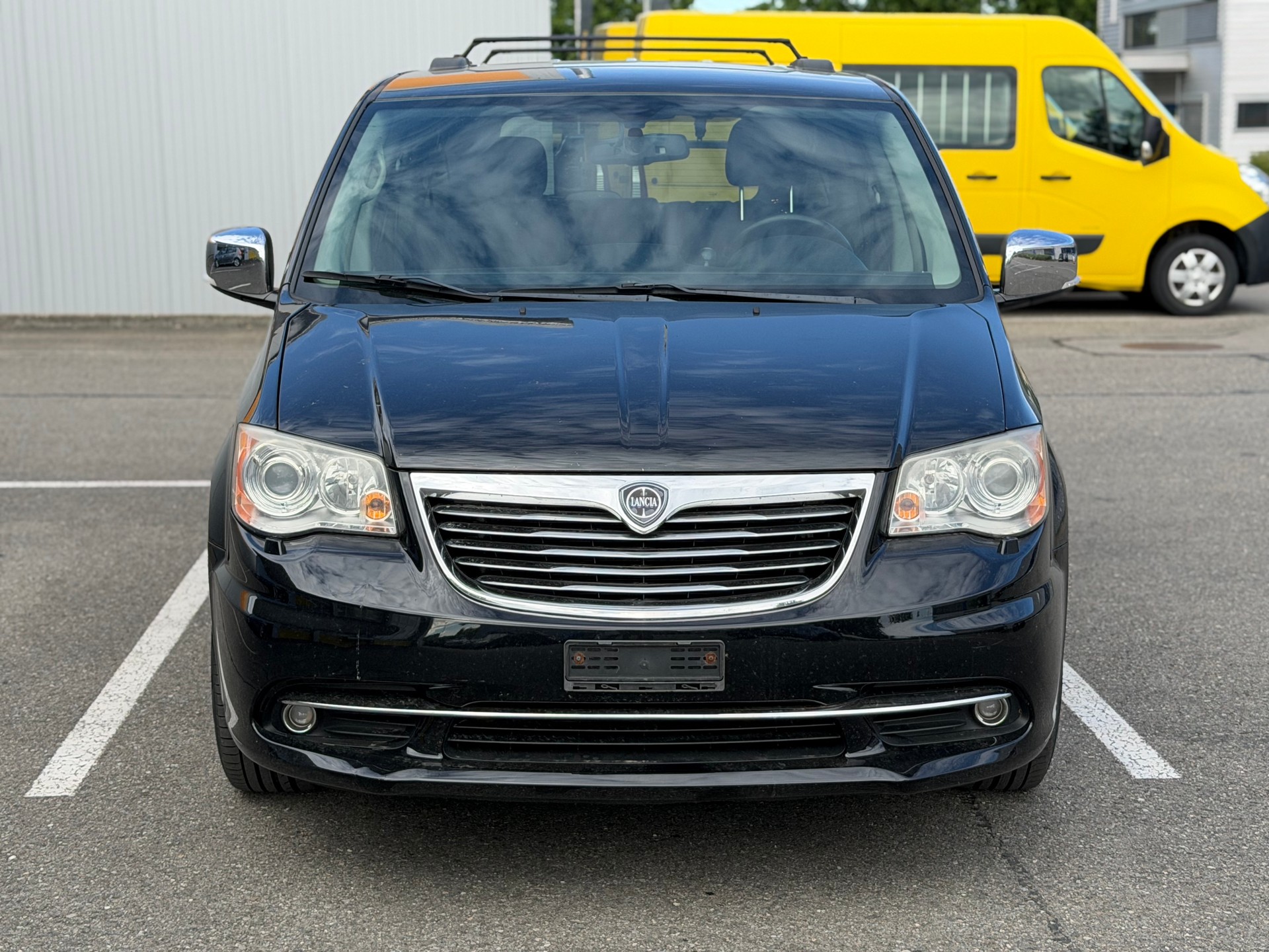 LANCIA Voyager 3.6 V6 Platinum Automatic-image-1