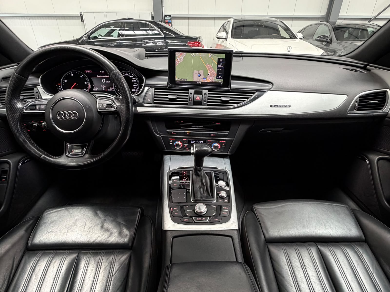 AUDI A6 Avant 3.0 BiTDI V6 quattro tiptronic-image-12