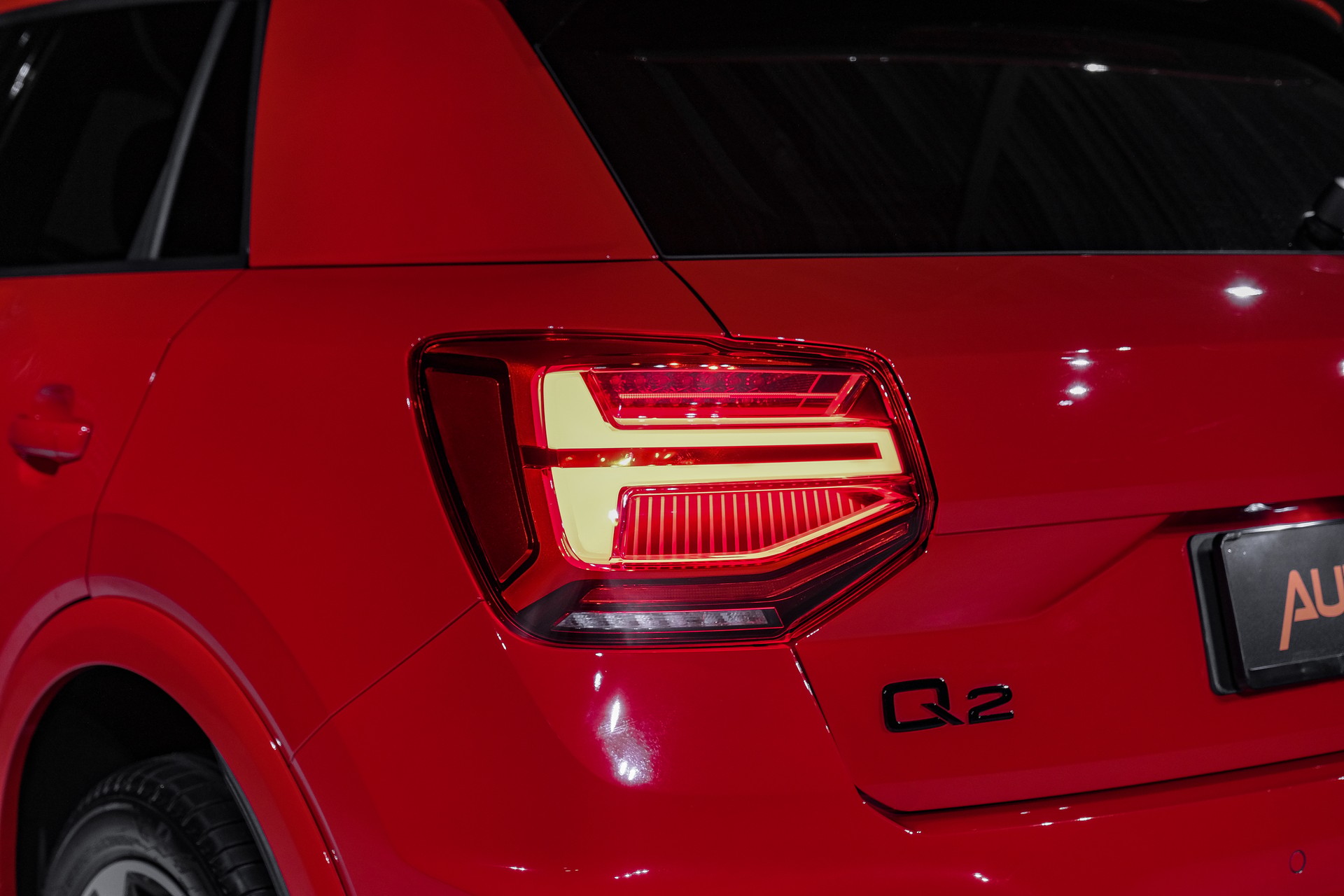 AUDI Q2 35 TFSI S line S-tronic-image-27