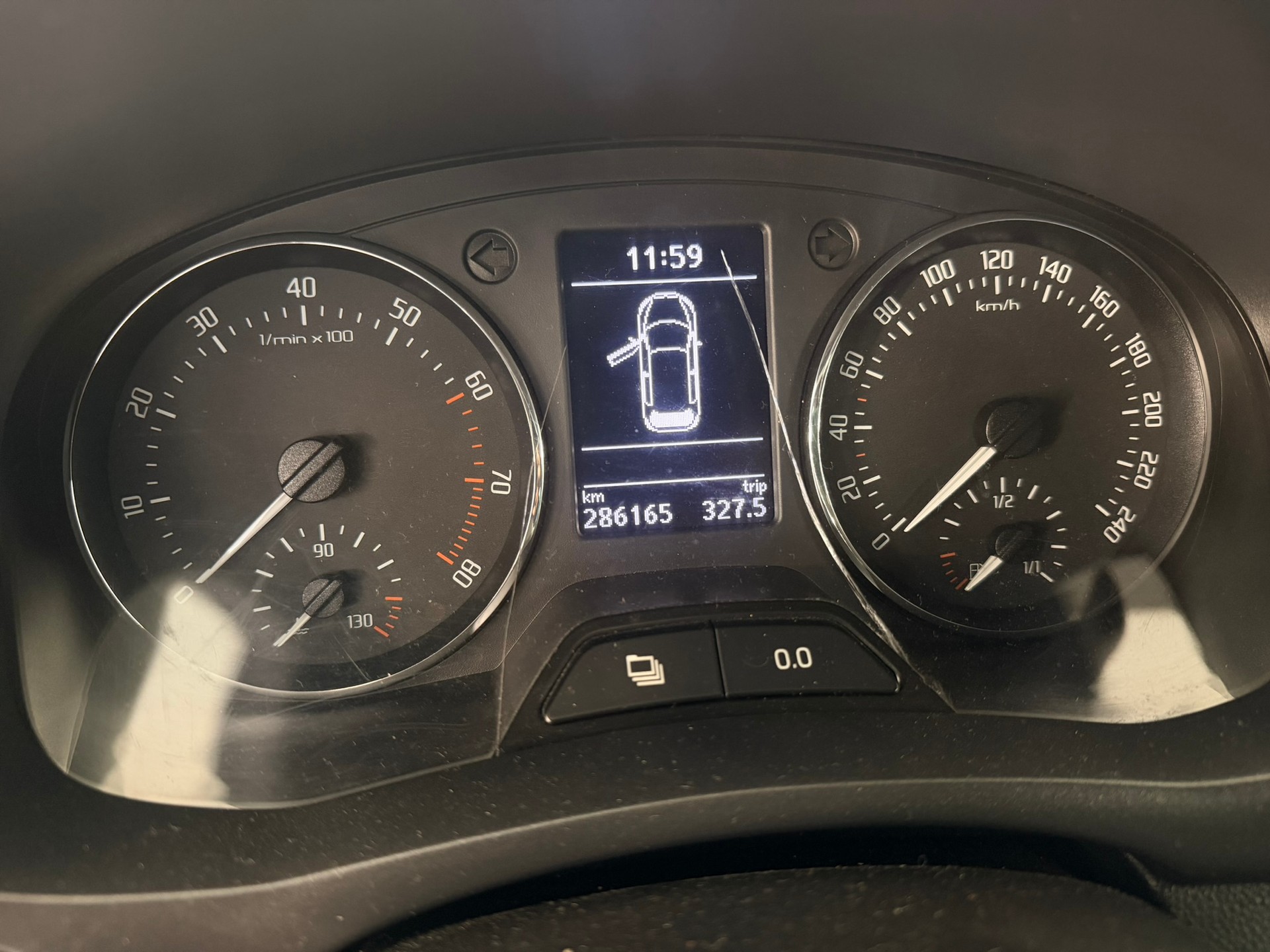 SKODA Fabia 1.2 TSI Elegance Monte Carlo-image-8