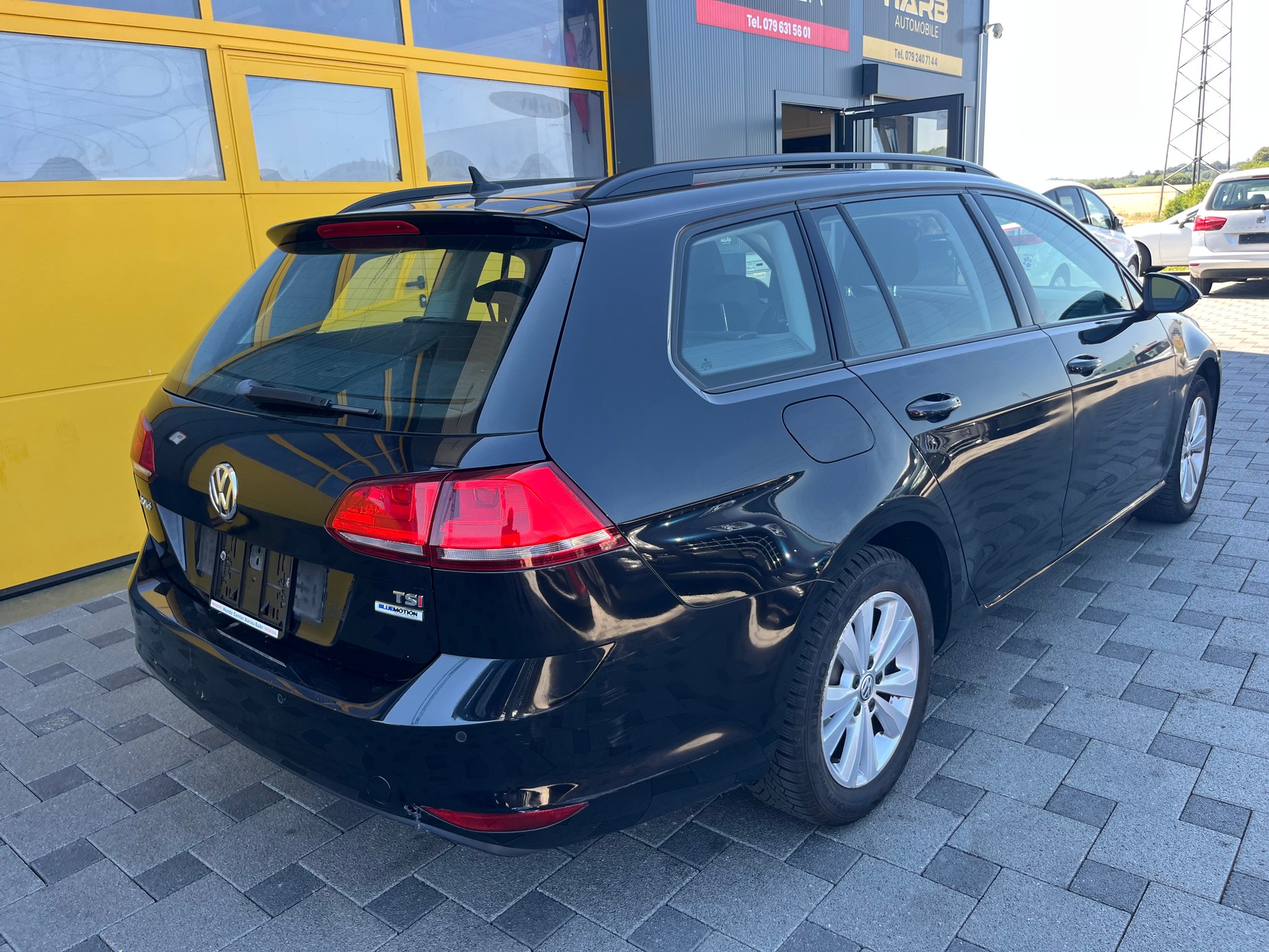 VW Golf Variant 1.4 TSI Lounge DSG-image-6