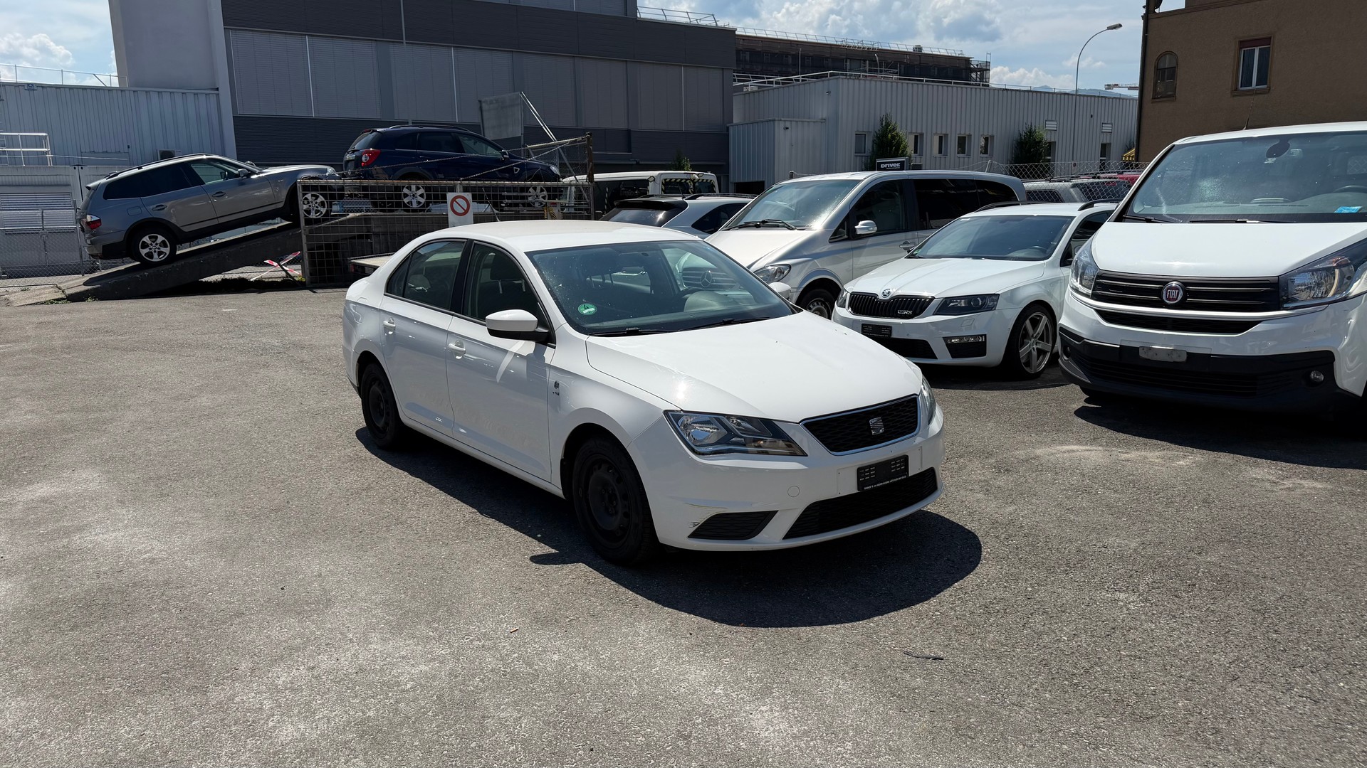 SEAT Toledo 1.2 TSI Reference-image-1