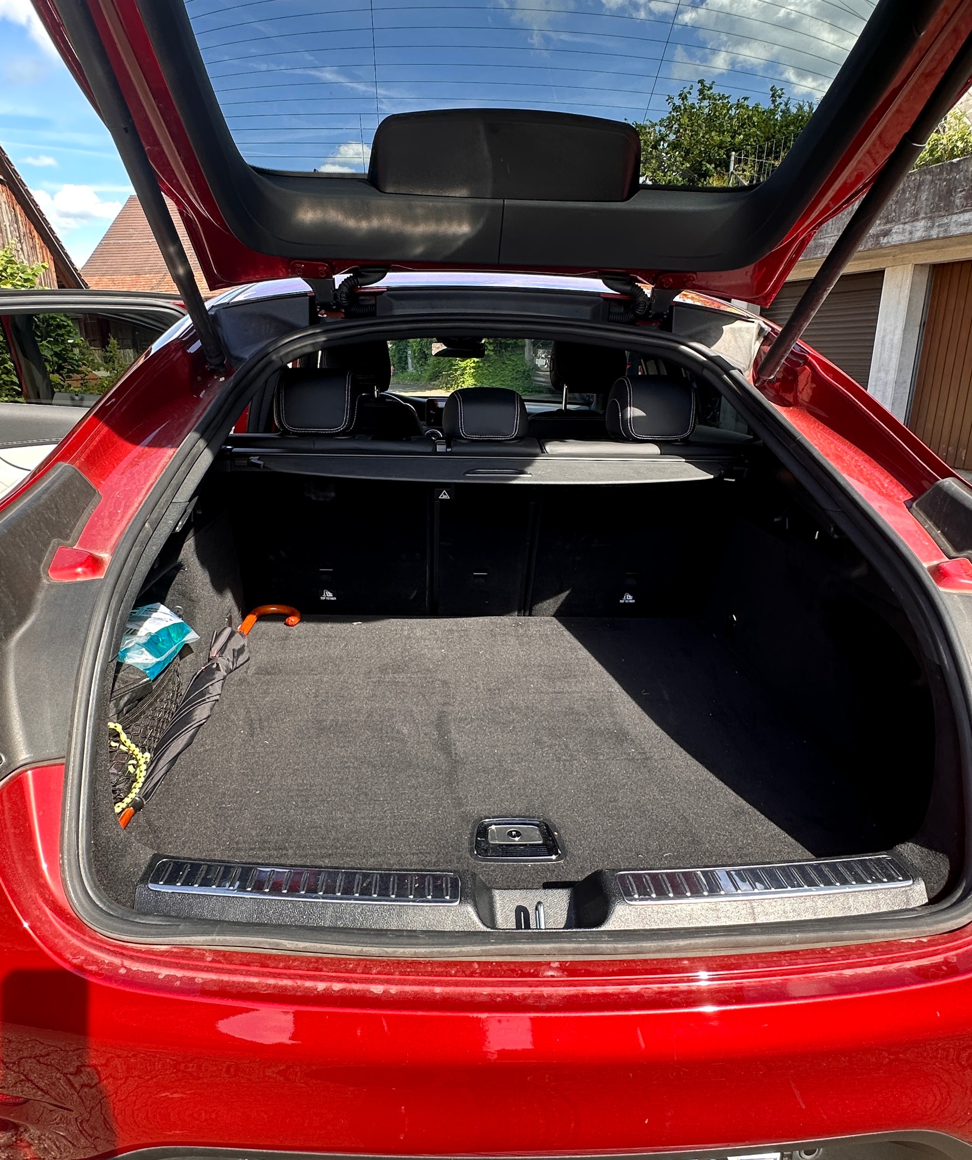 MERCEDES-BENZ GLC 200-image-4