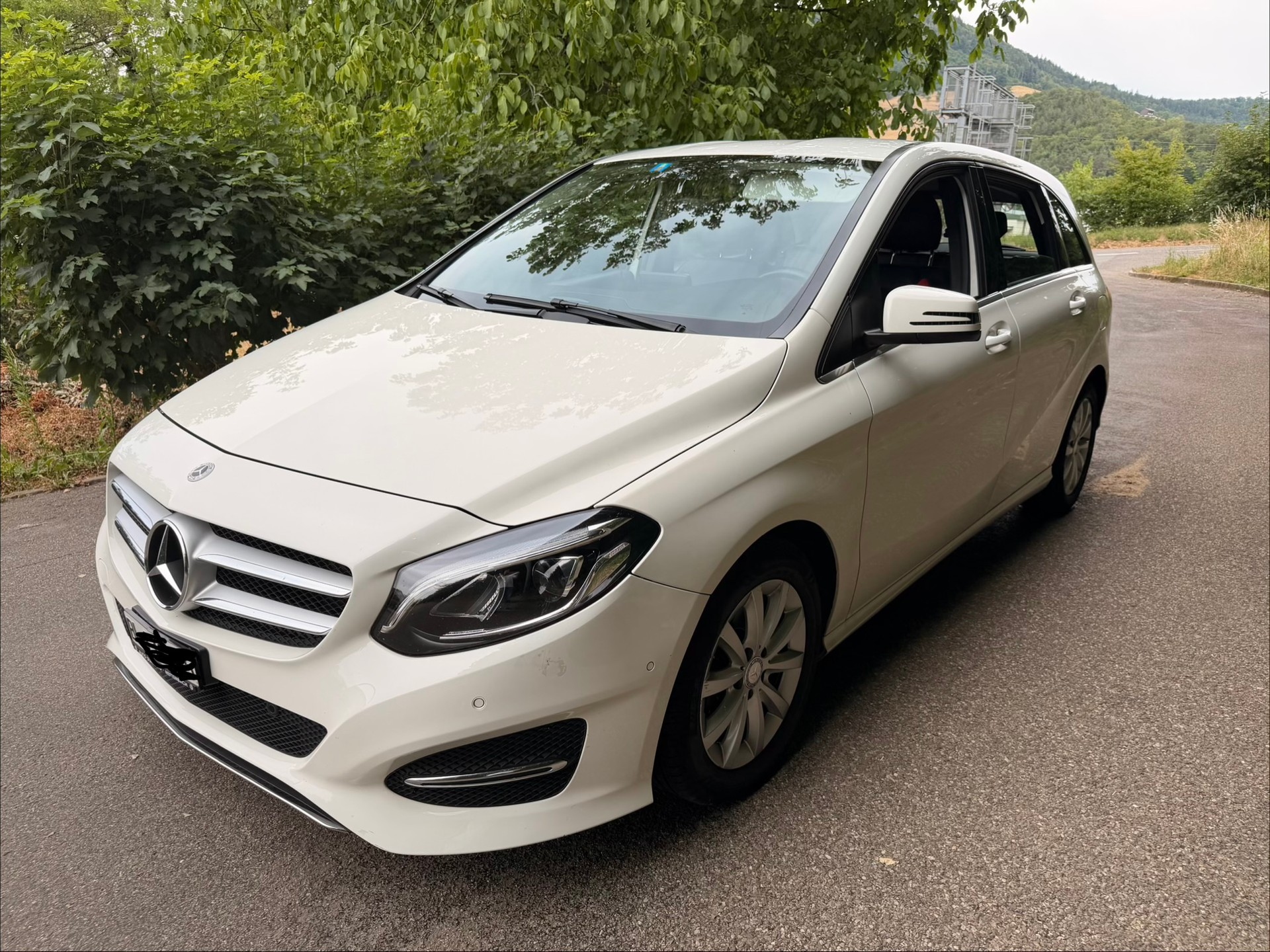 MERCEDES-BENZ B Klasse-image-9