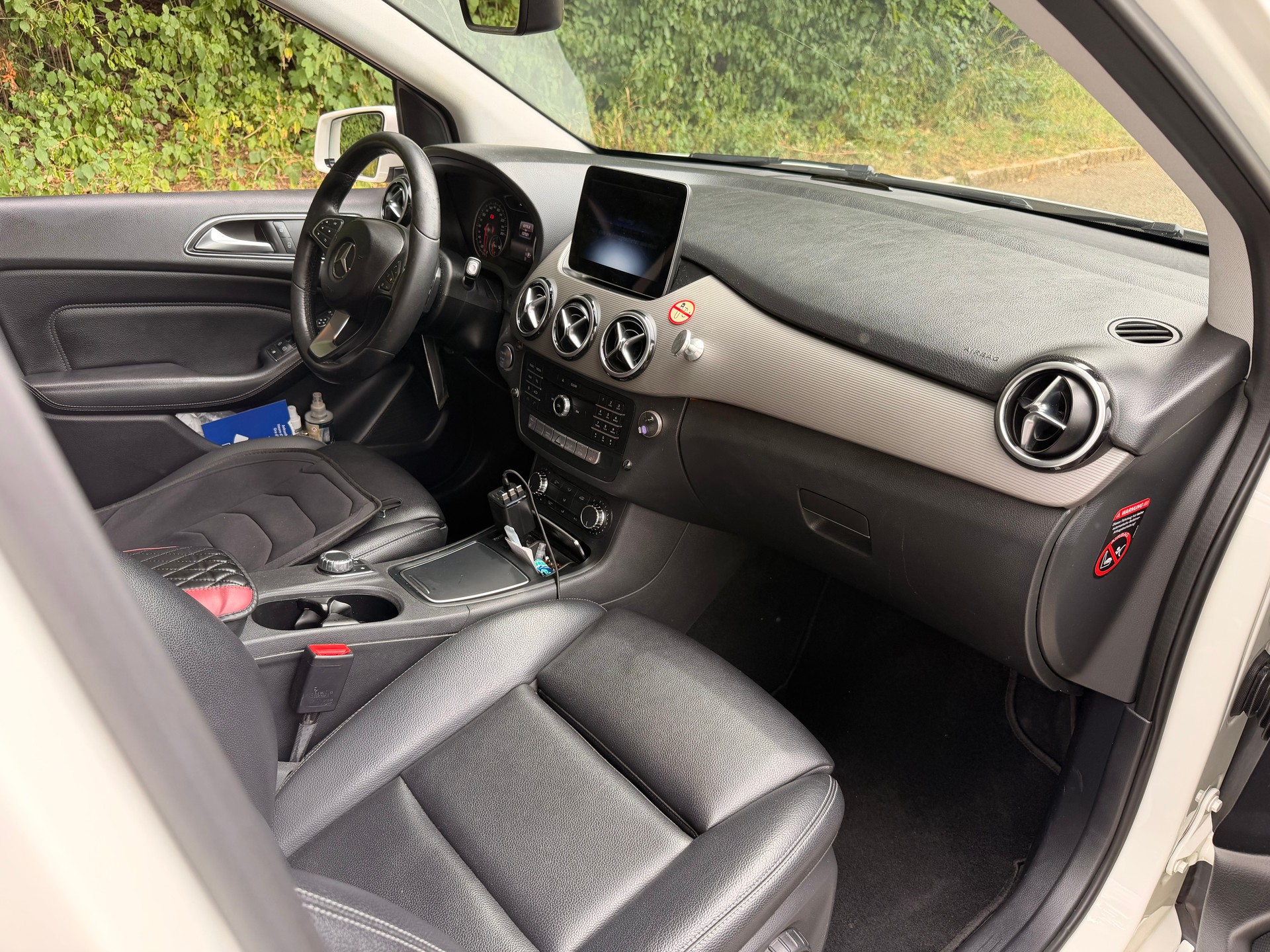 MERCEDES-BENZ B Klasse-image-2