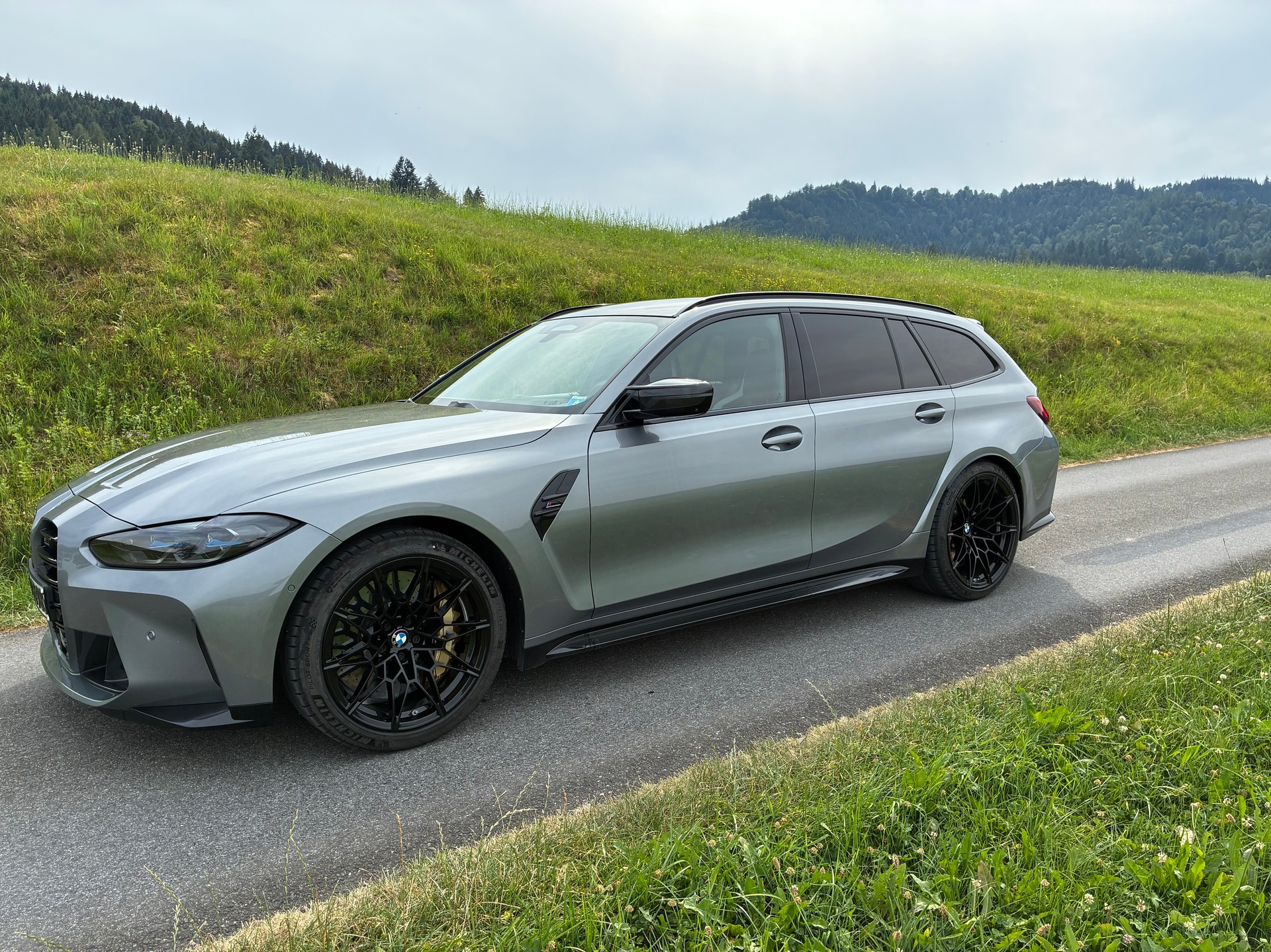 BMW M3 Competition xDrive-image-0