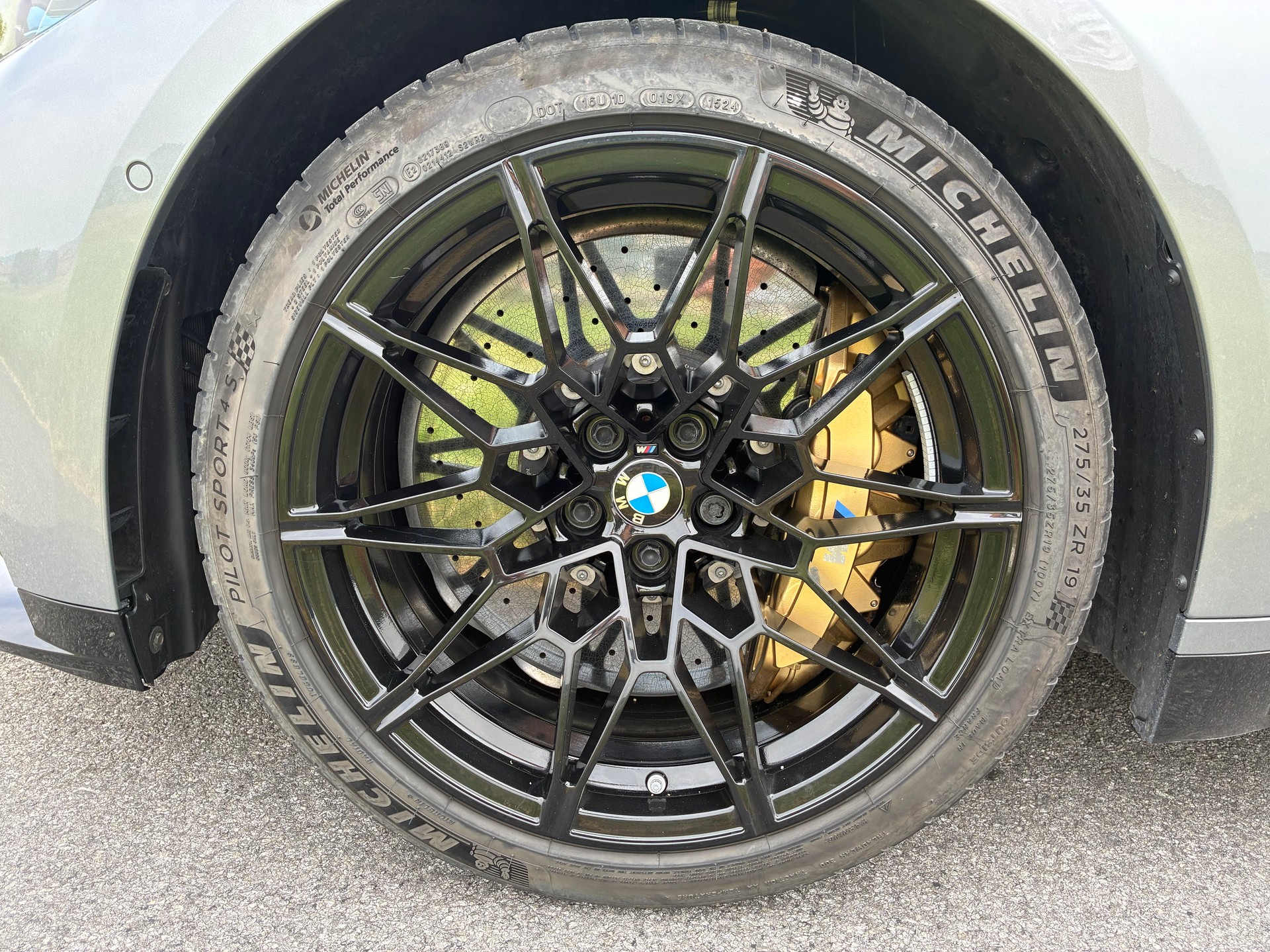 BMW M3 Competition xDrive-image-1