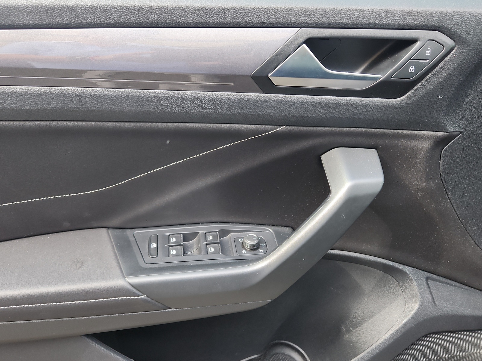 VW T-Roc 1.5 TSI EVO Style DSG-image-12
