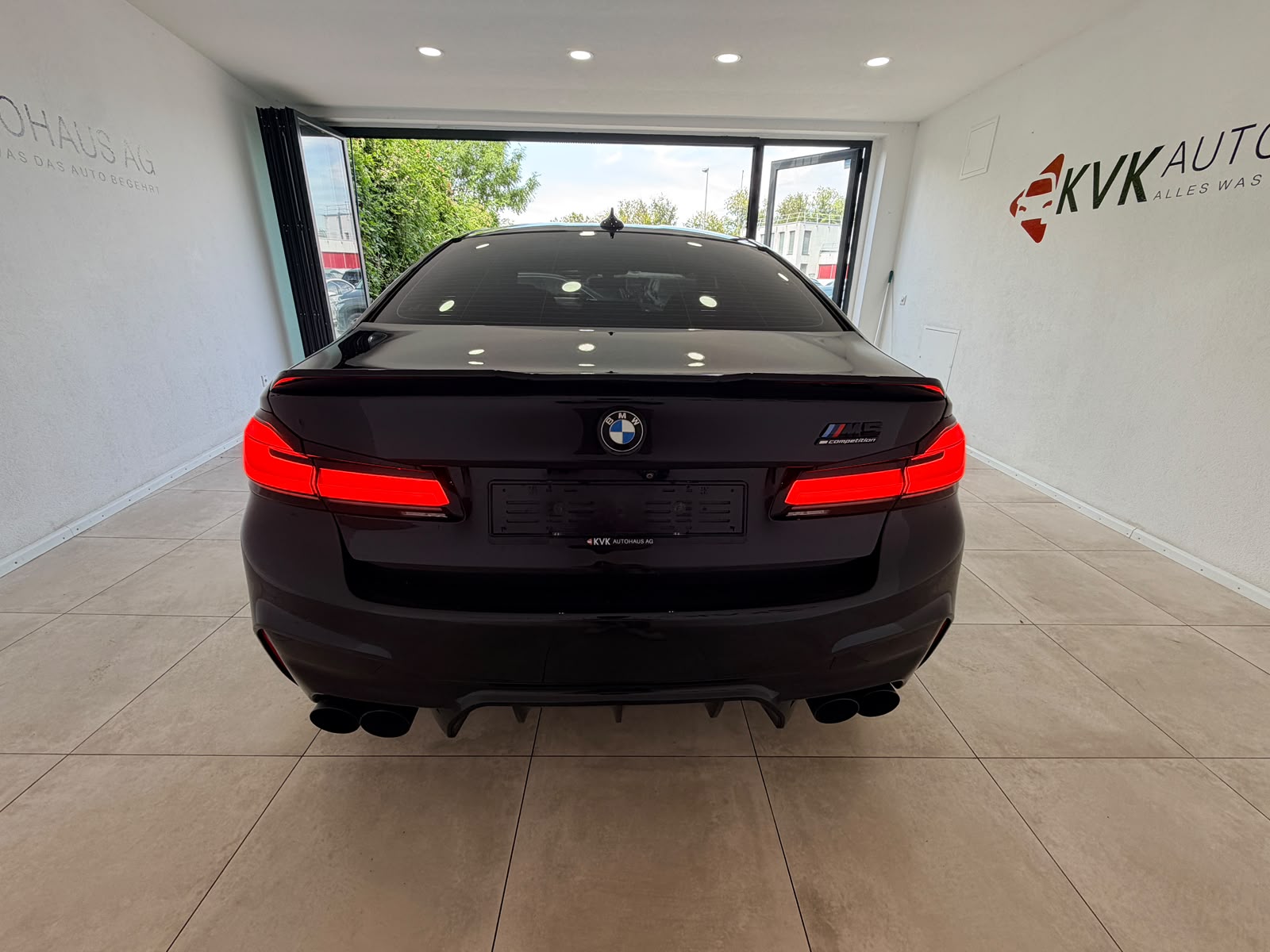 BMW M5 xDrive Competition Drivelogic*Vollaustattung* Grail-Abgasanlage* Aerodynamik-Paket*-image-7