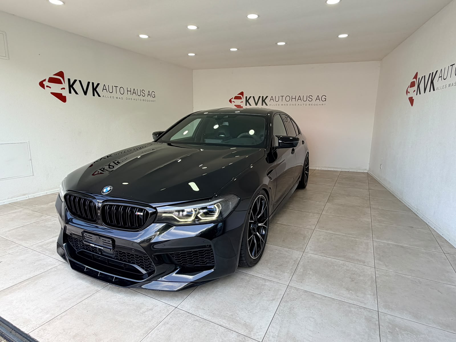 BMW M5 xDrive Competition Drivelogic*Vollaustattung* Grail-Abgasanlage* Aerodynamik-Paket*-image-2