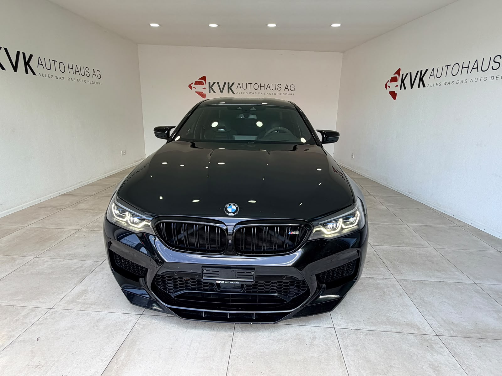 BMW M5 xDrive Competition Drivelogic*Vollaustattung* Grail-Abgasanlage* Aerodynamik-Paket*-image-1