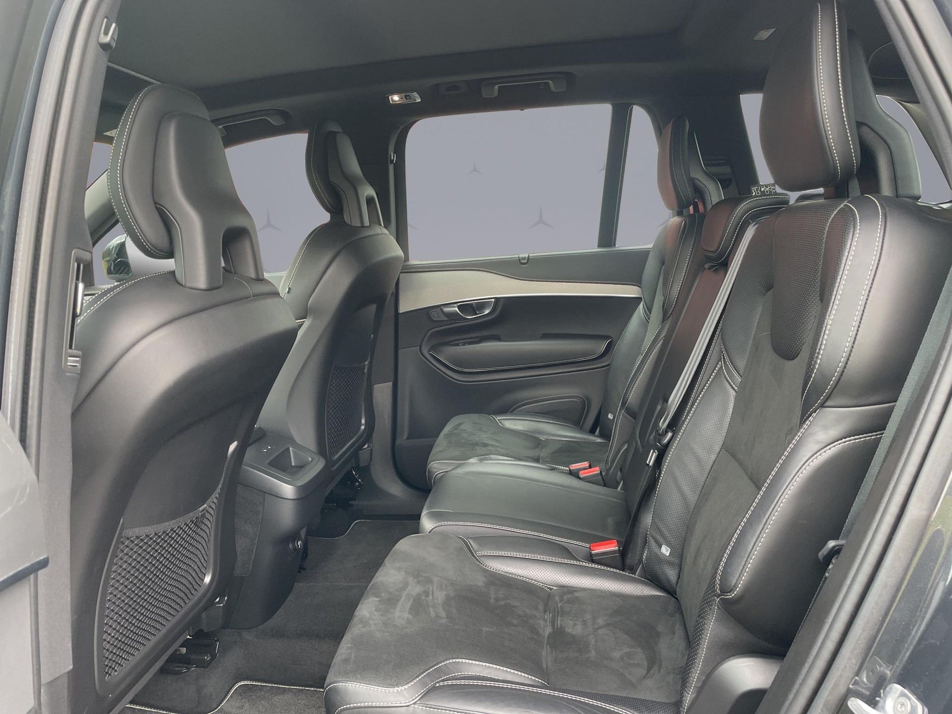 VOLVO XC90 2.0 B5 MH R-Design 7P. AWD-image-13