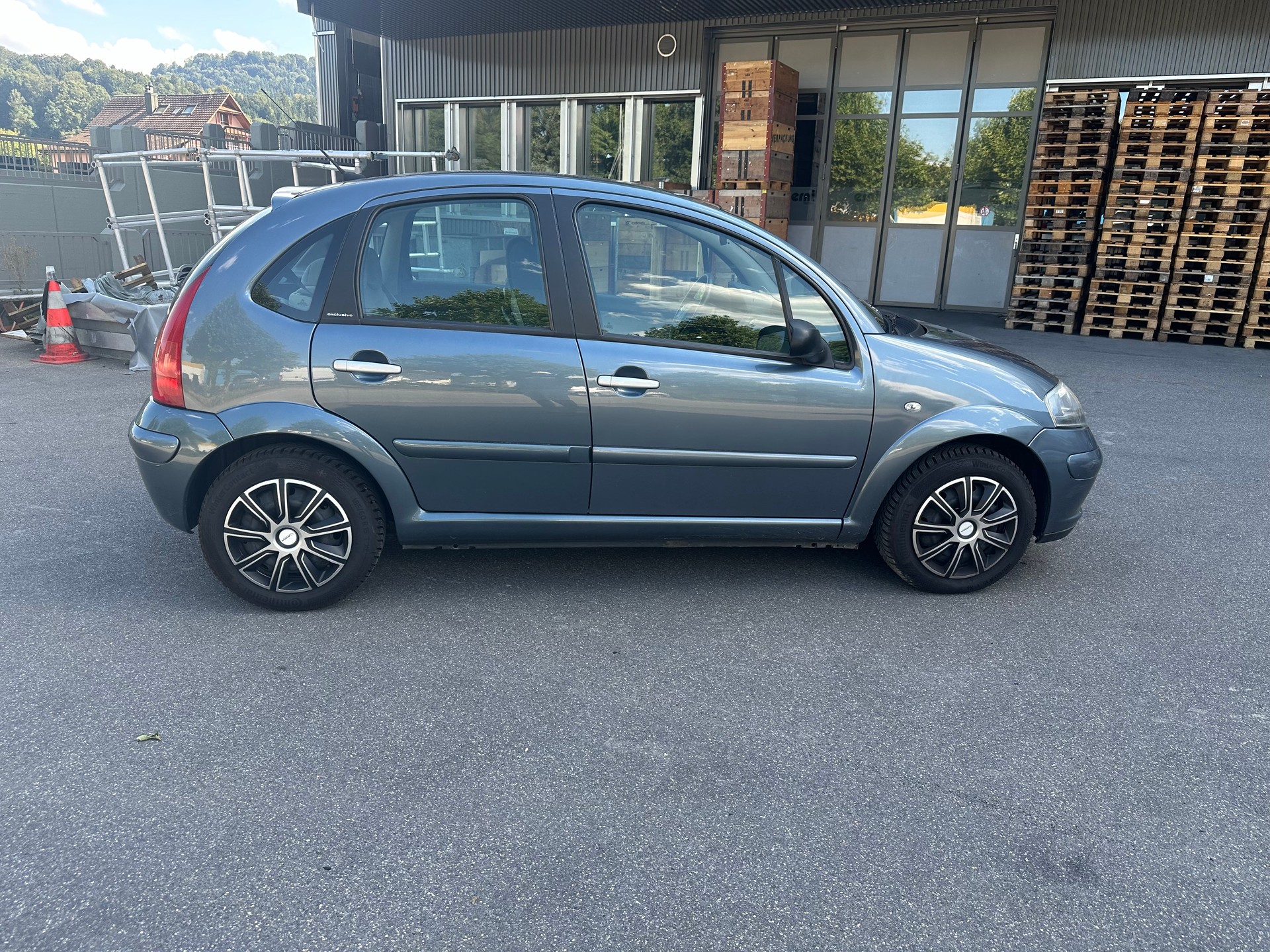 CITROEN C3 1.4i Exclusive-image-4