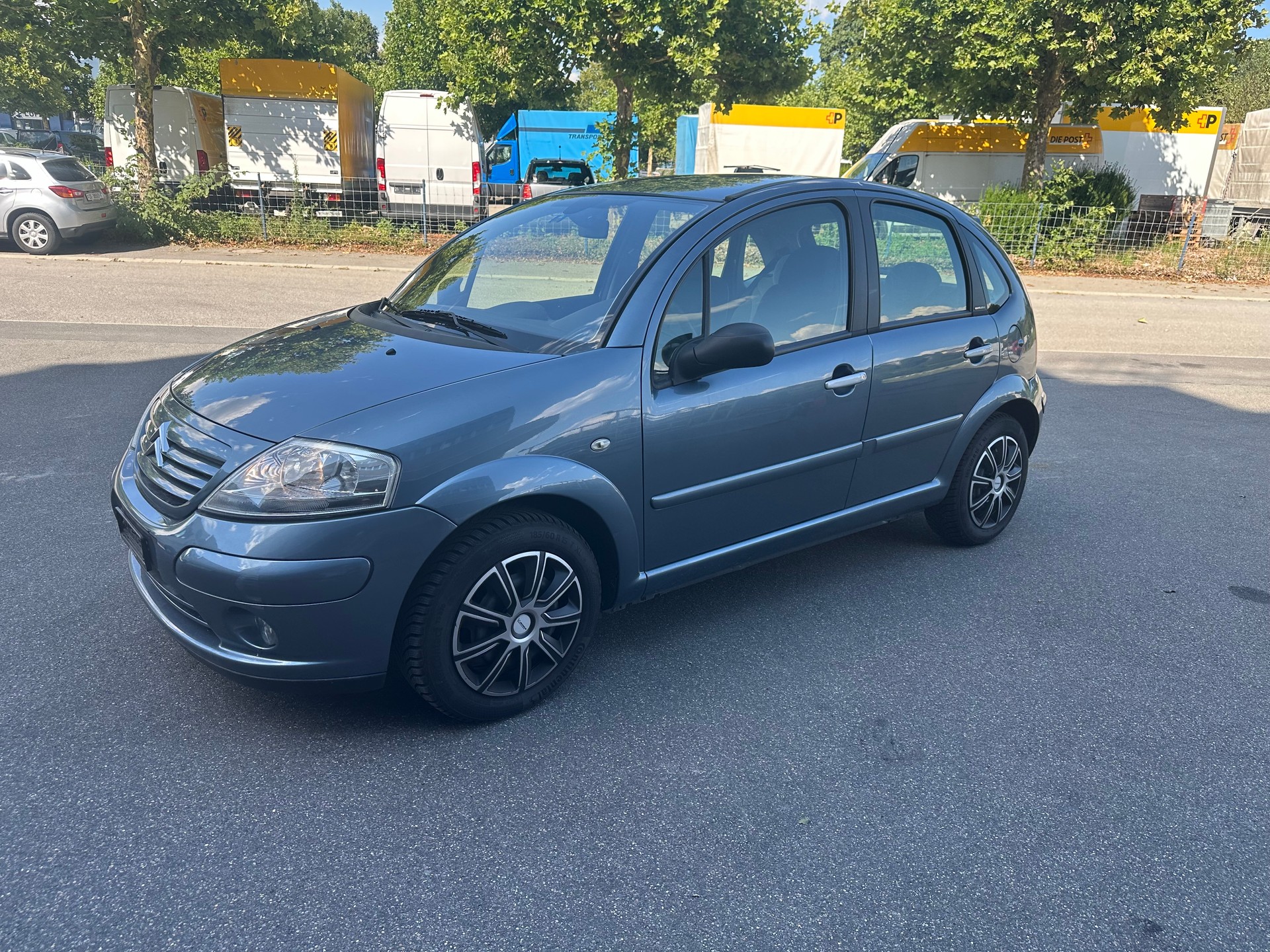 CITROEN C3 1.4i Exclusive-image-13