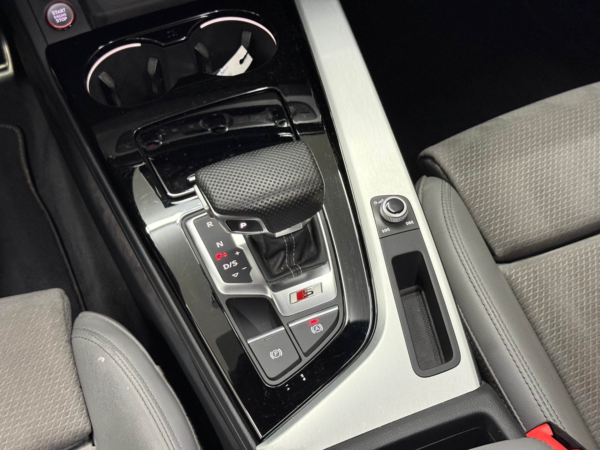 AUDI S4 Avant 3.0 TDI quattro tiptronic-image-14