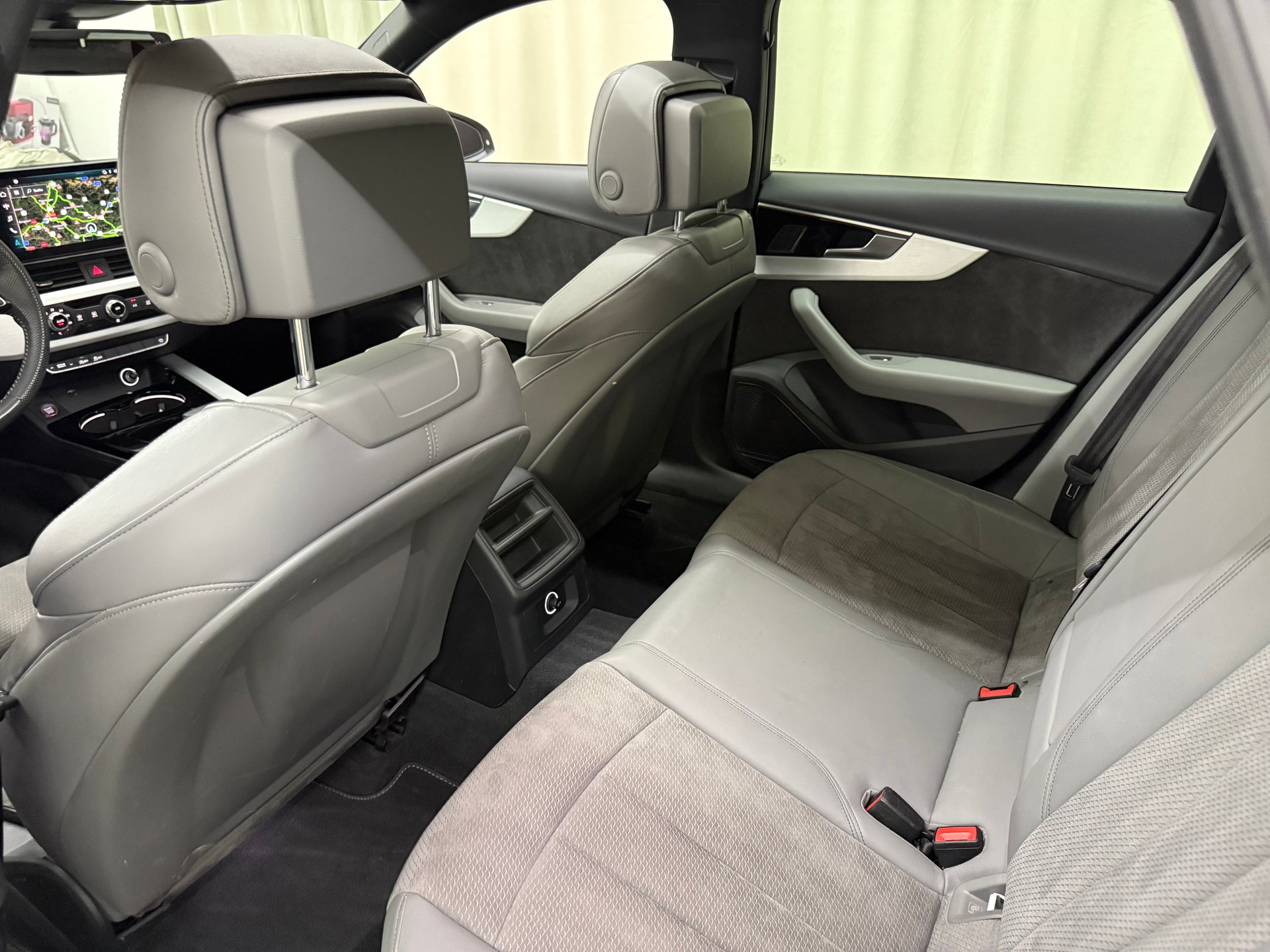 AUDI S4 Avant 3.0 TDI quattro tiptronic-image-10