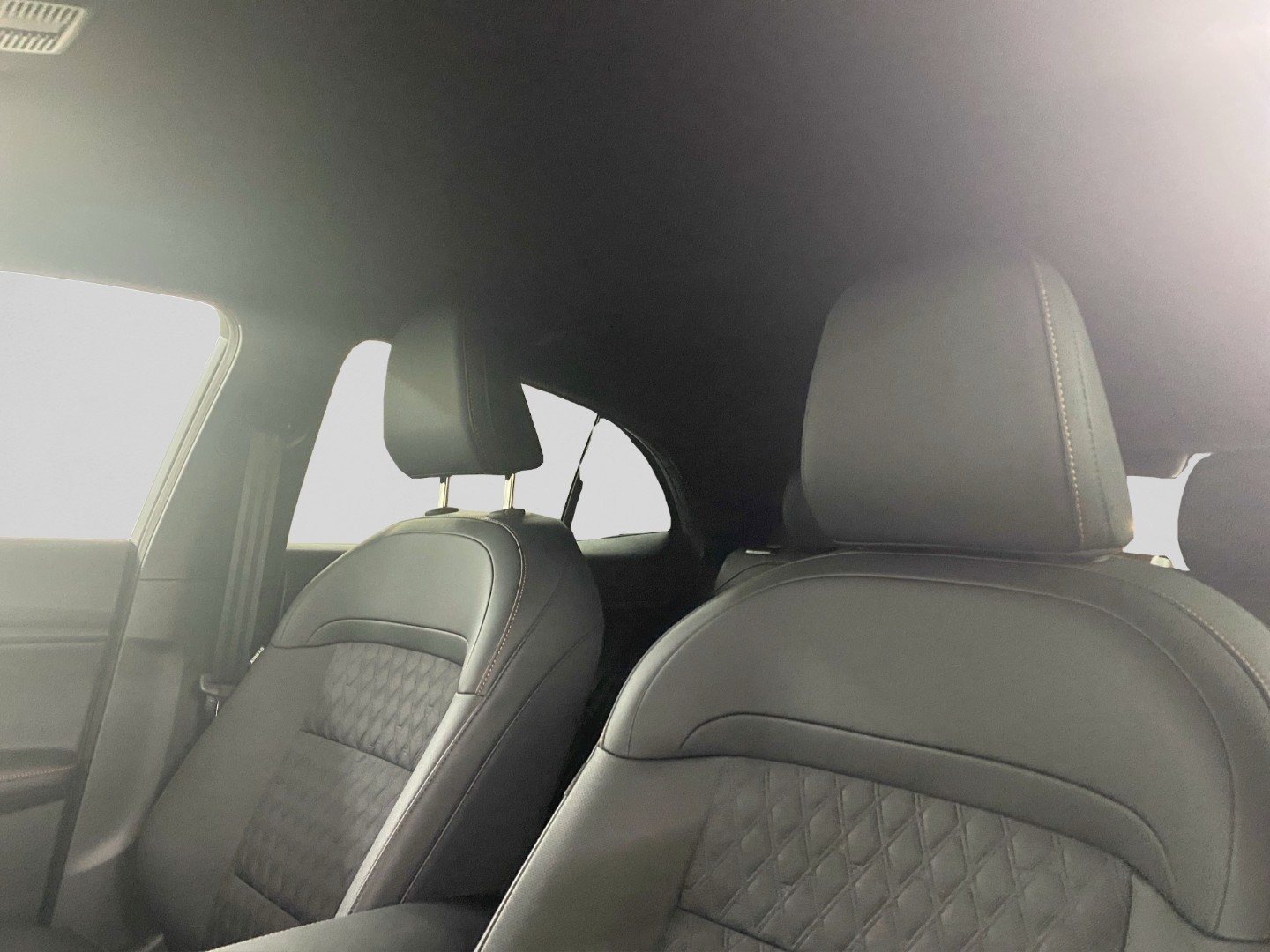 MG 3 1.5 Hybrid Luxury Aut.-image-12