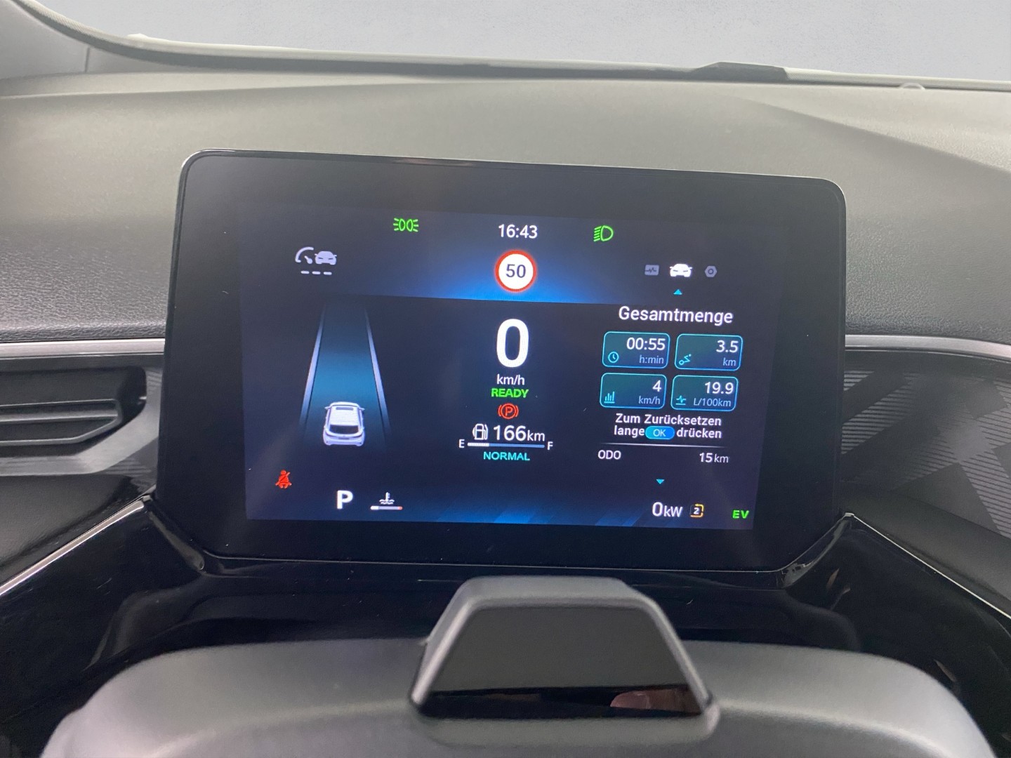 MG 3 1.5 Hybrid Luxury Aut.-image-6