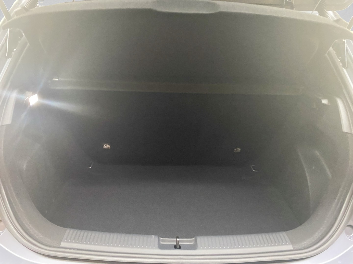 MG 3 1.5 Hybrid Luxury Aut.-image-18