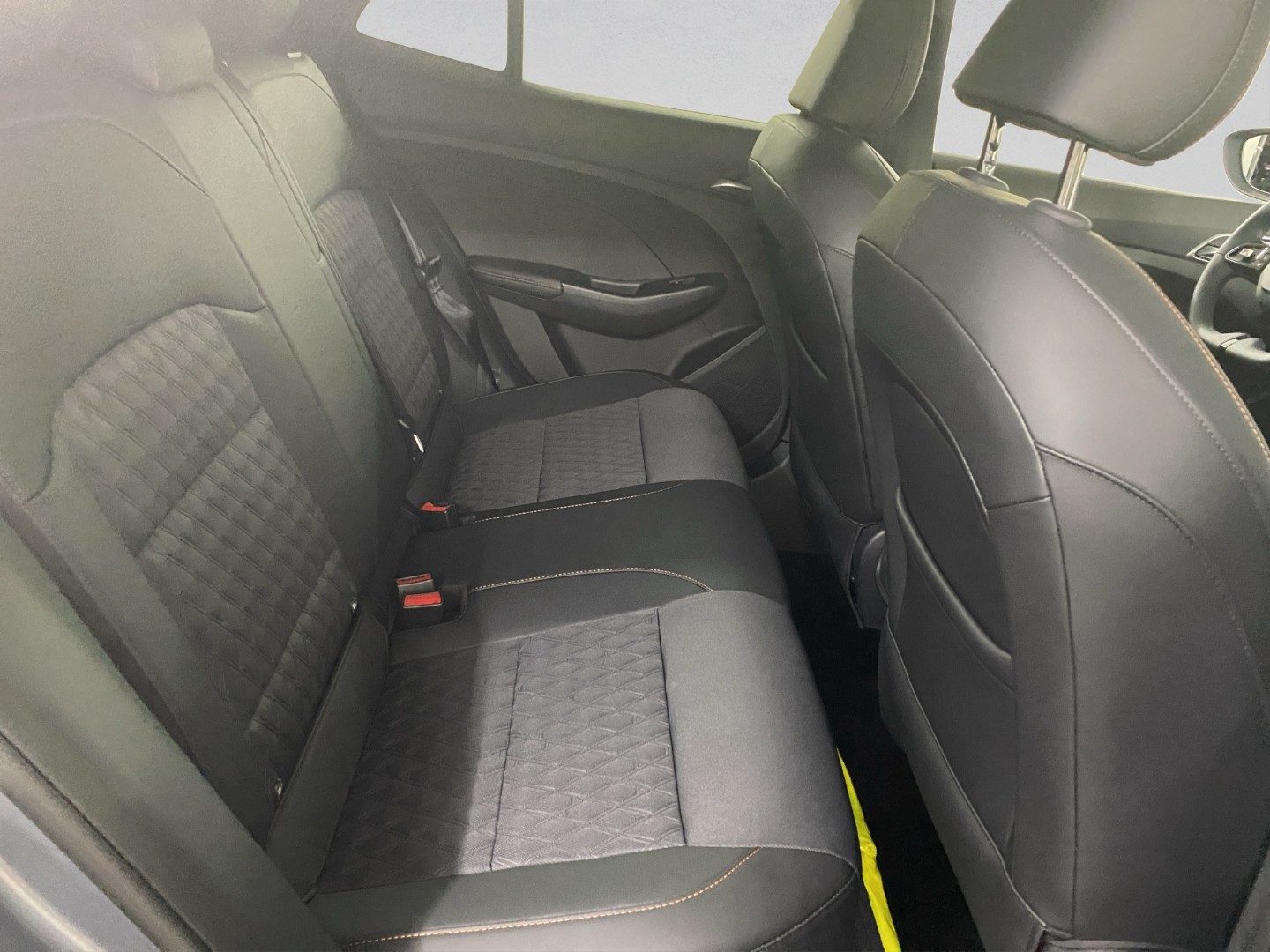 MG 3 1.5 Hybrid Luxury Aut.-image-17