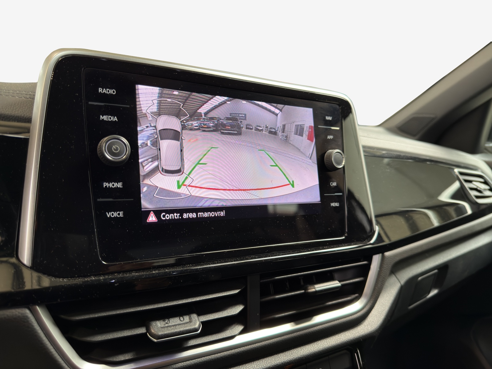 VW T-Roc 1.5 TSI EVO R-Line DSG-image-13