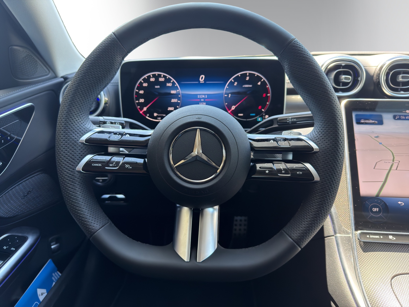 MERCEDES-BENZ C 220 d T 4 Matic Swiss Star-image-11