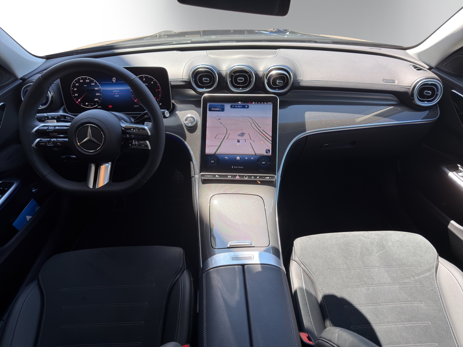 MERCEDES-BENZ C 220 d T 4 Matic Swiss Star-image-9