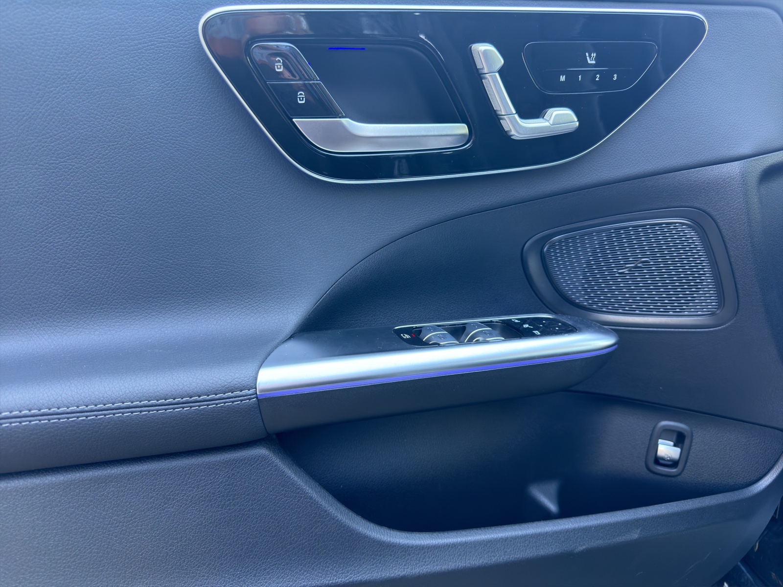 MERCEDES-BENZ C 220 d T 4 Matic Swiss Star-image-6