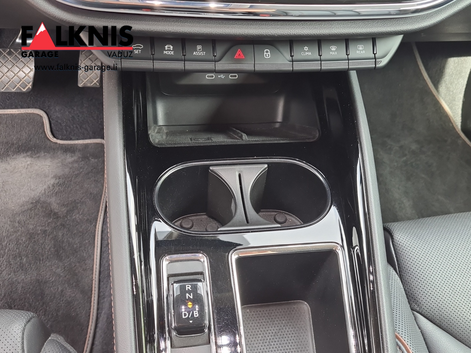 SKODA Enyaq iV 80x-image-11