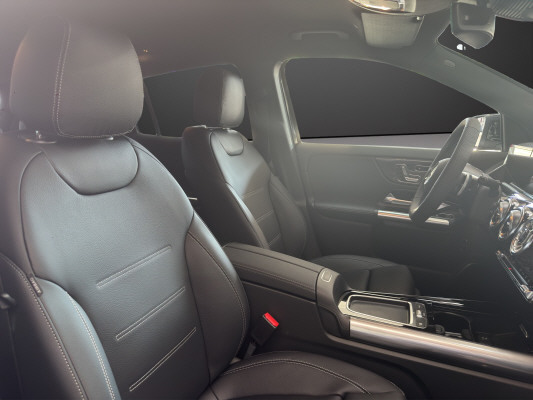 MERCEDES-BENZ GLA 250 4Matic Swiss Star-image-11