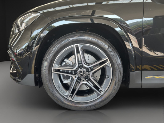 MERCEDES-BENZ GLA 250 4Matic Swiss Star-image-6