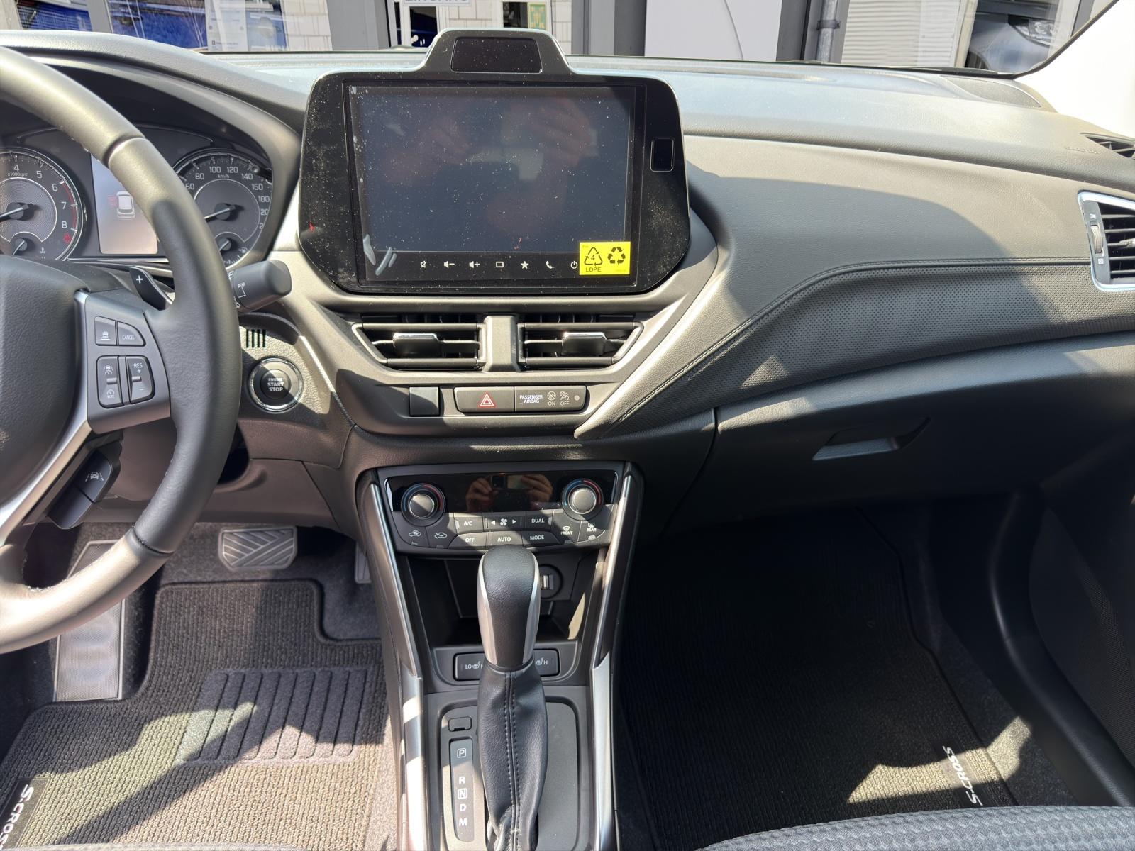SUZUKI S-Cross 1.4 T Piz Sulai Hybrid 4x4-image-13