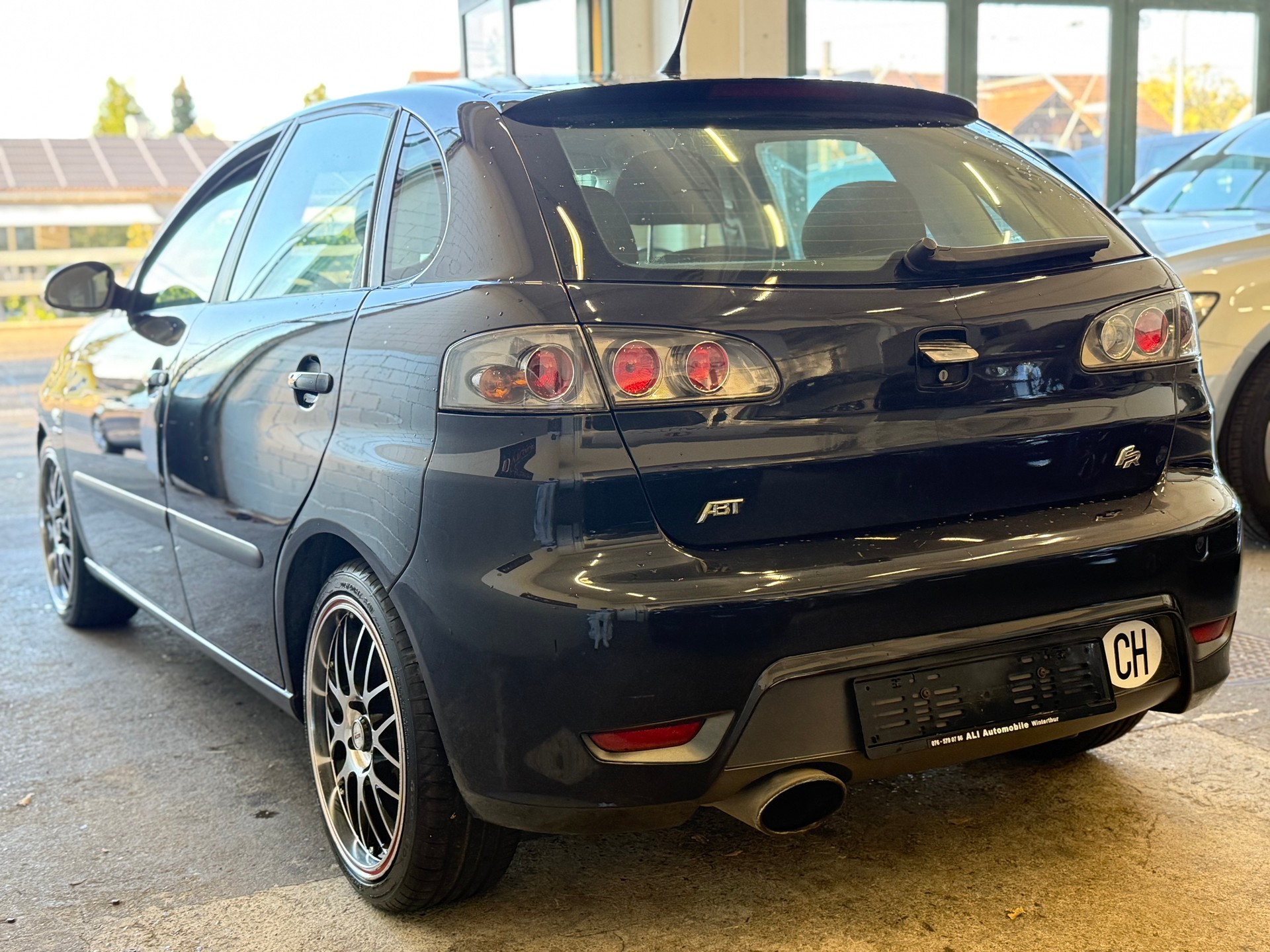 SEAT Ibiza 1.8 20V Turbo FR-image-3