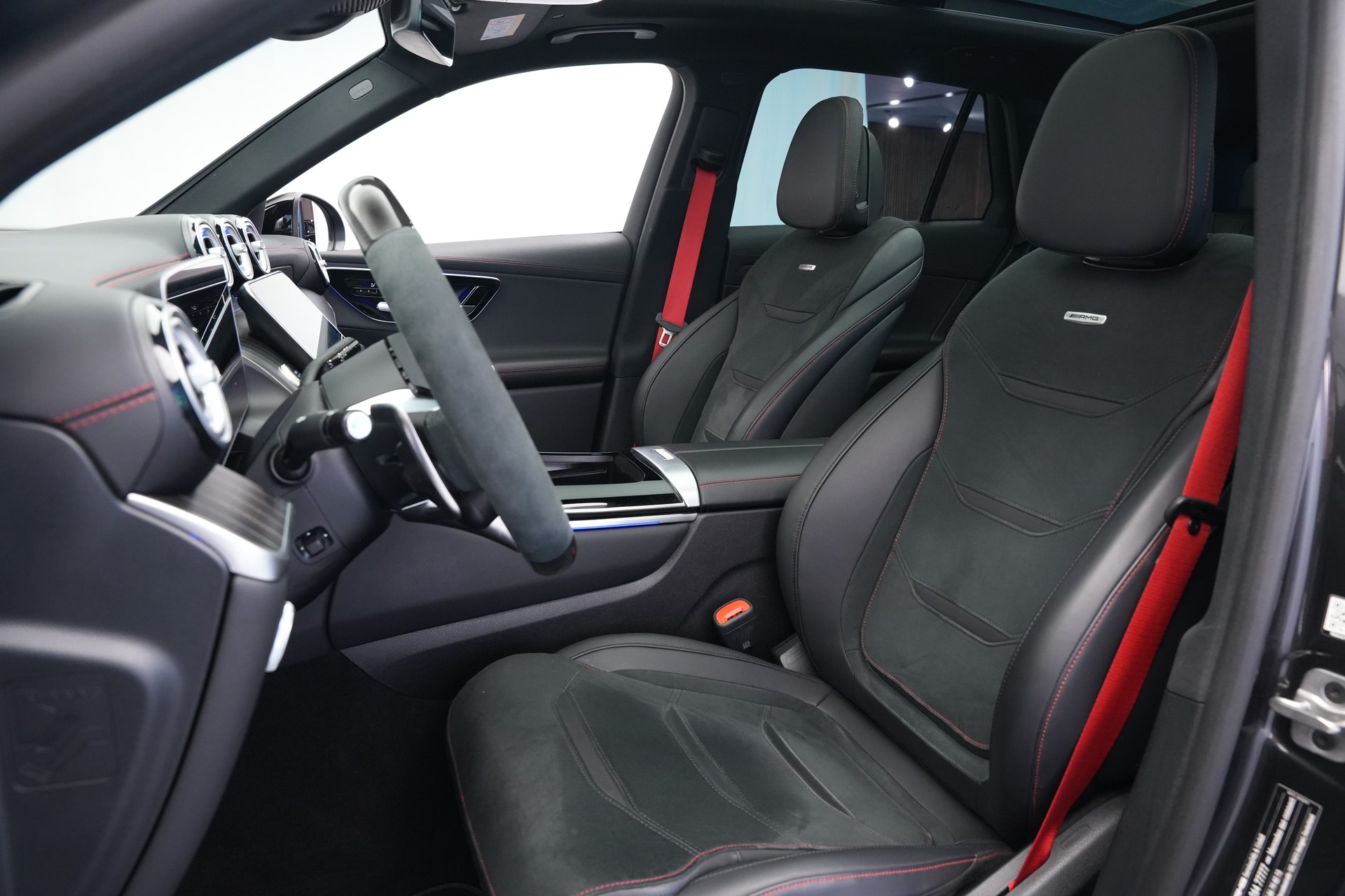 MERCEDES-BENZ GLC 43 AMG Executive Edition 4Matic 9G-Tronic *AHK* *Panorama*-image-13