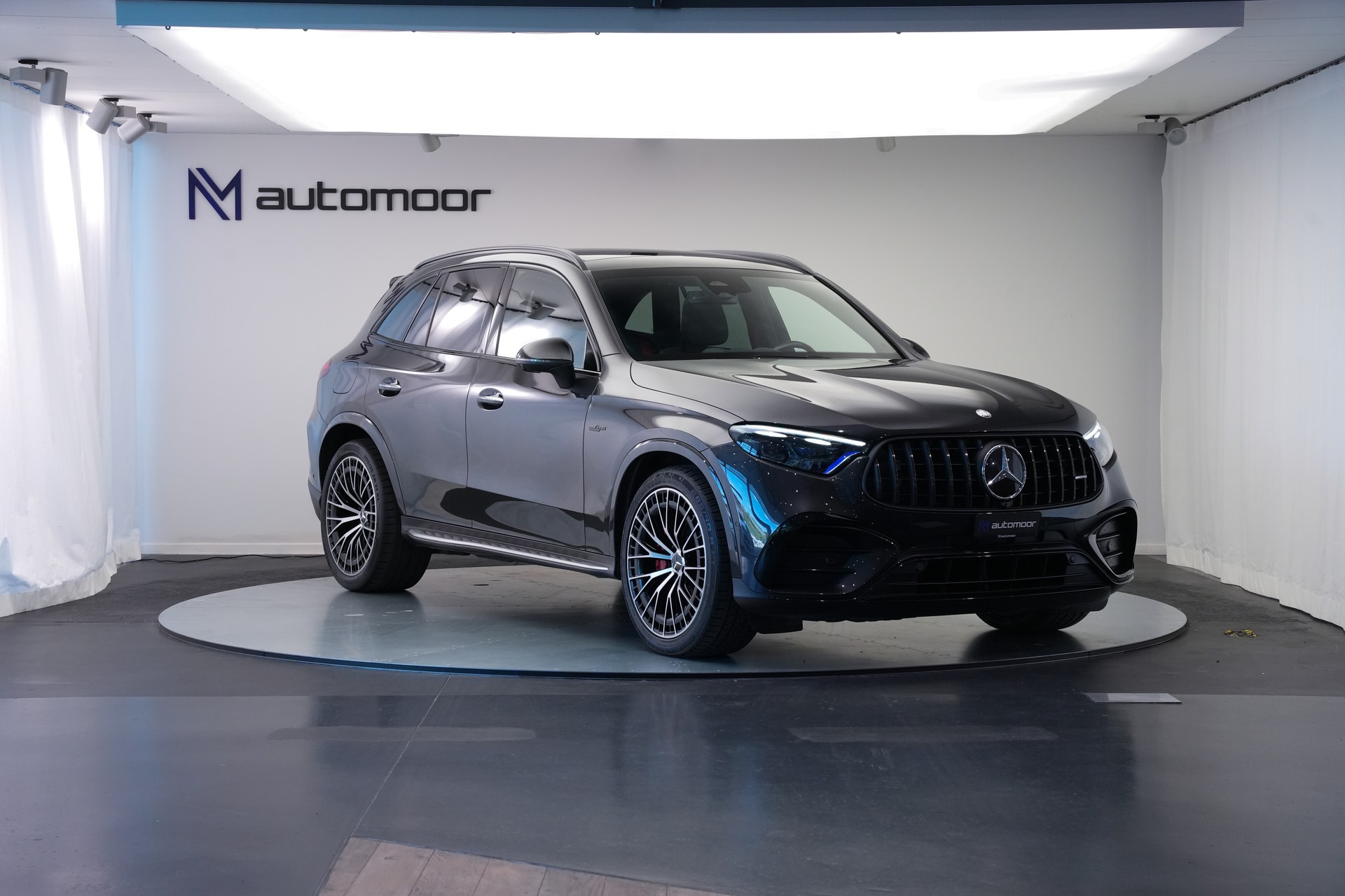 MERCEDES-BENZ GLC 43 AMG Executive Edition 4Matic 9G-Tronic *AHK* *Panorama*-showroom-element-2