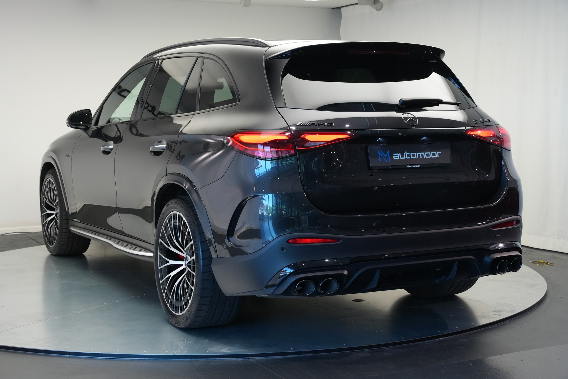 MERCEDES-BENZ GLC 43 AMG Executive Edition 4Matic 9G-Tronic *AHK* *Panorama*-image-44