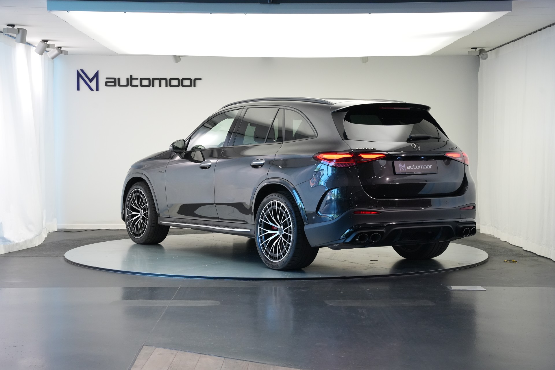 MERCEDES-BENZ GLC 43 AMG Executive Edition 4Matic 9G-Tronic *AHK* *Panorama*-image-6