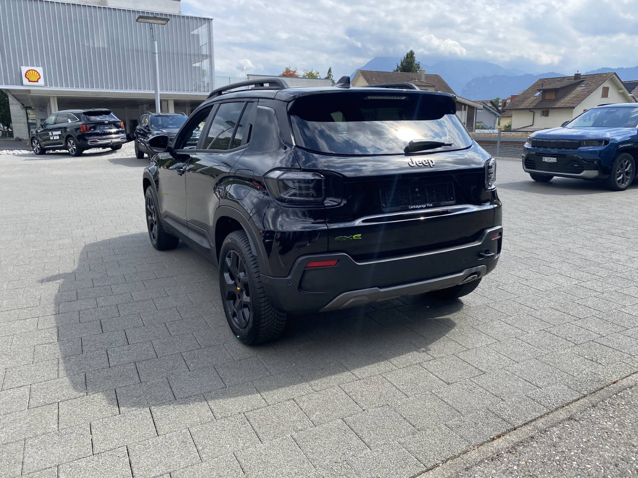 JEEP Avenger 1.2 MHEV The North Face 4xe-image-2