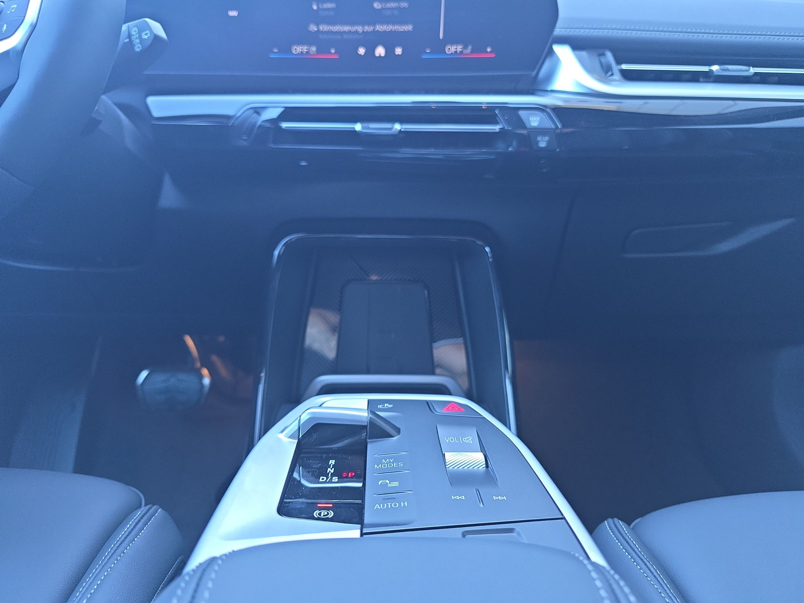BMW X1 xDrive 25e M Sport-image-17