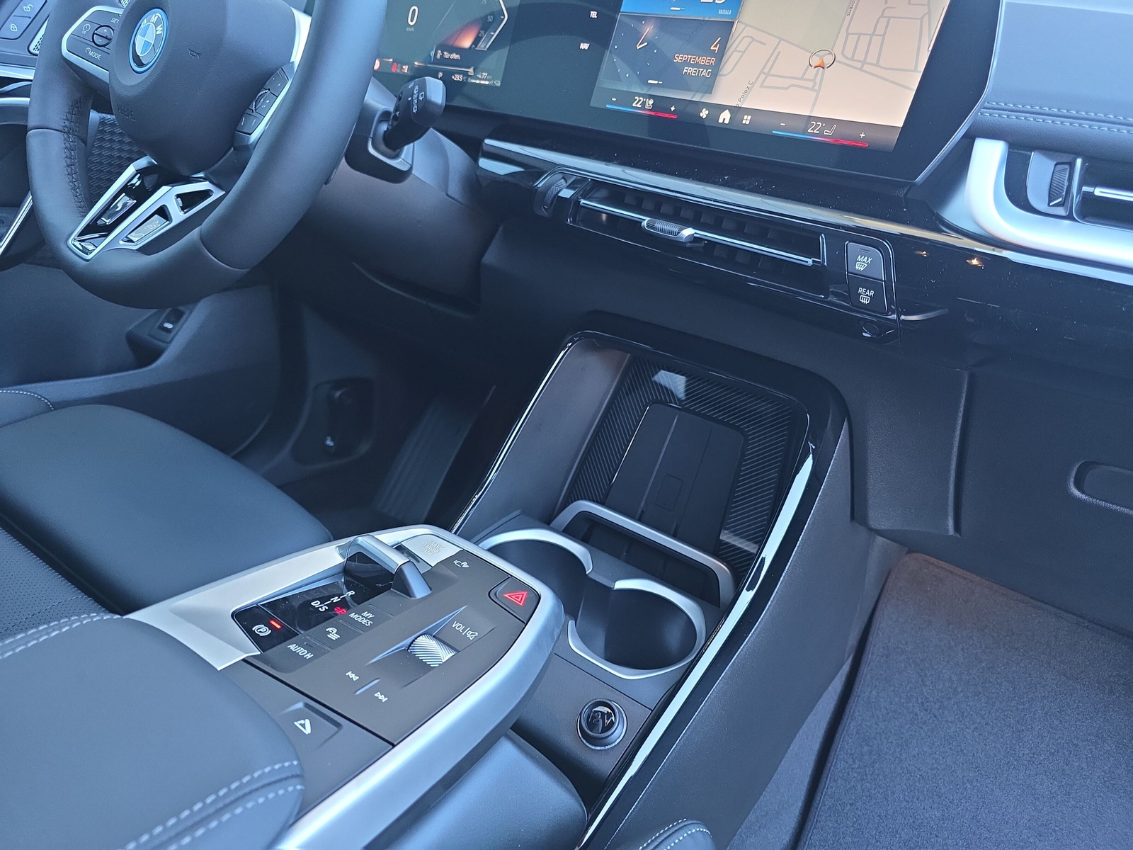 BMW X1 xDrive 25e M Sport-image-14