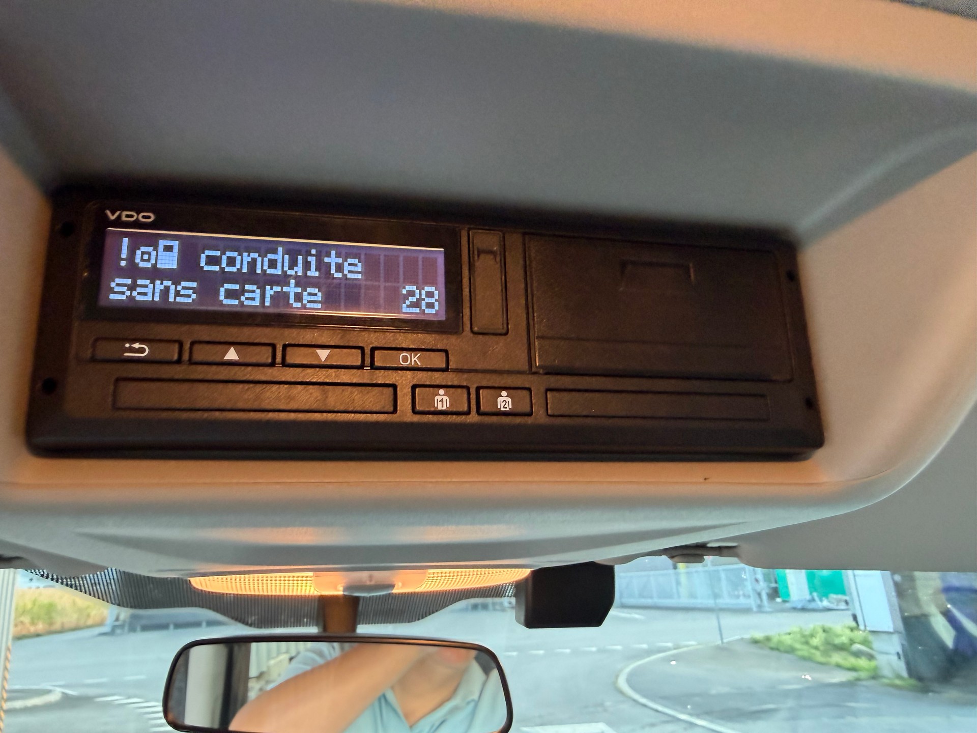 FORD Transit Custom 320 L1H1 Trend —-9 PLACES-image-38