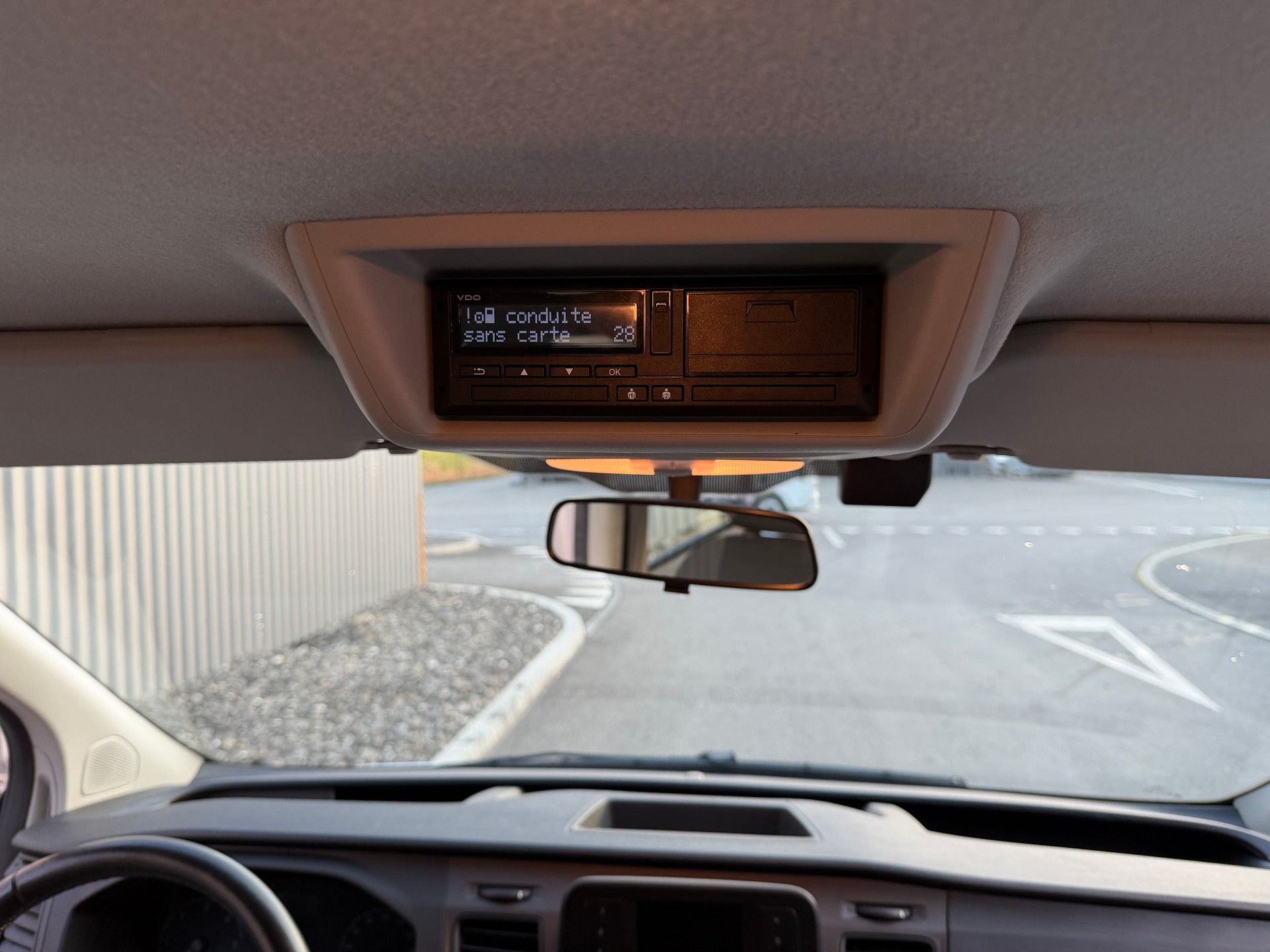 FORD Transit Custom 320 L1H1 Trend —-9 PLACES-image-21