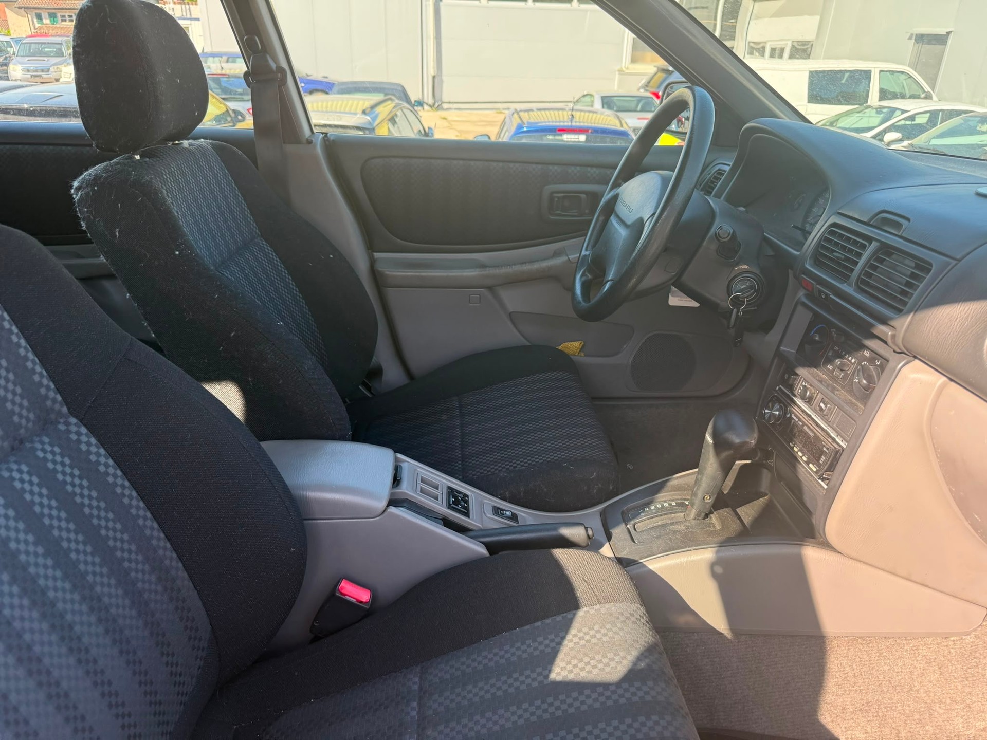 SUBARU Impreza 2.0 A-image-7