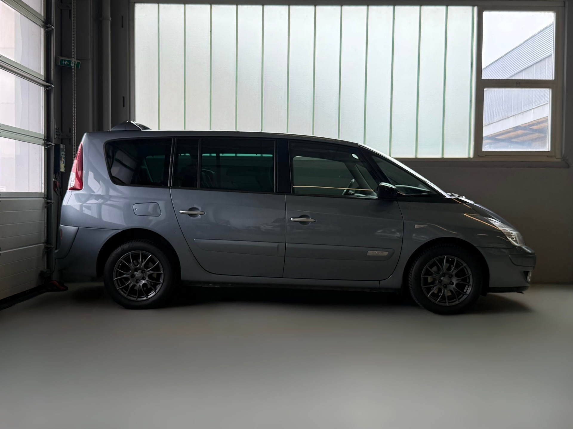 RENAULT Grand Espace 2.0 Turbo Dynamique-image-3